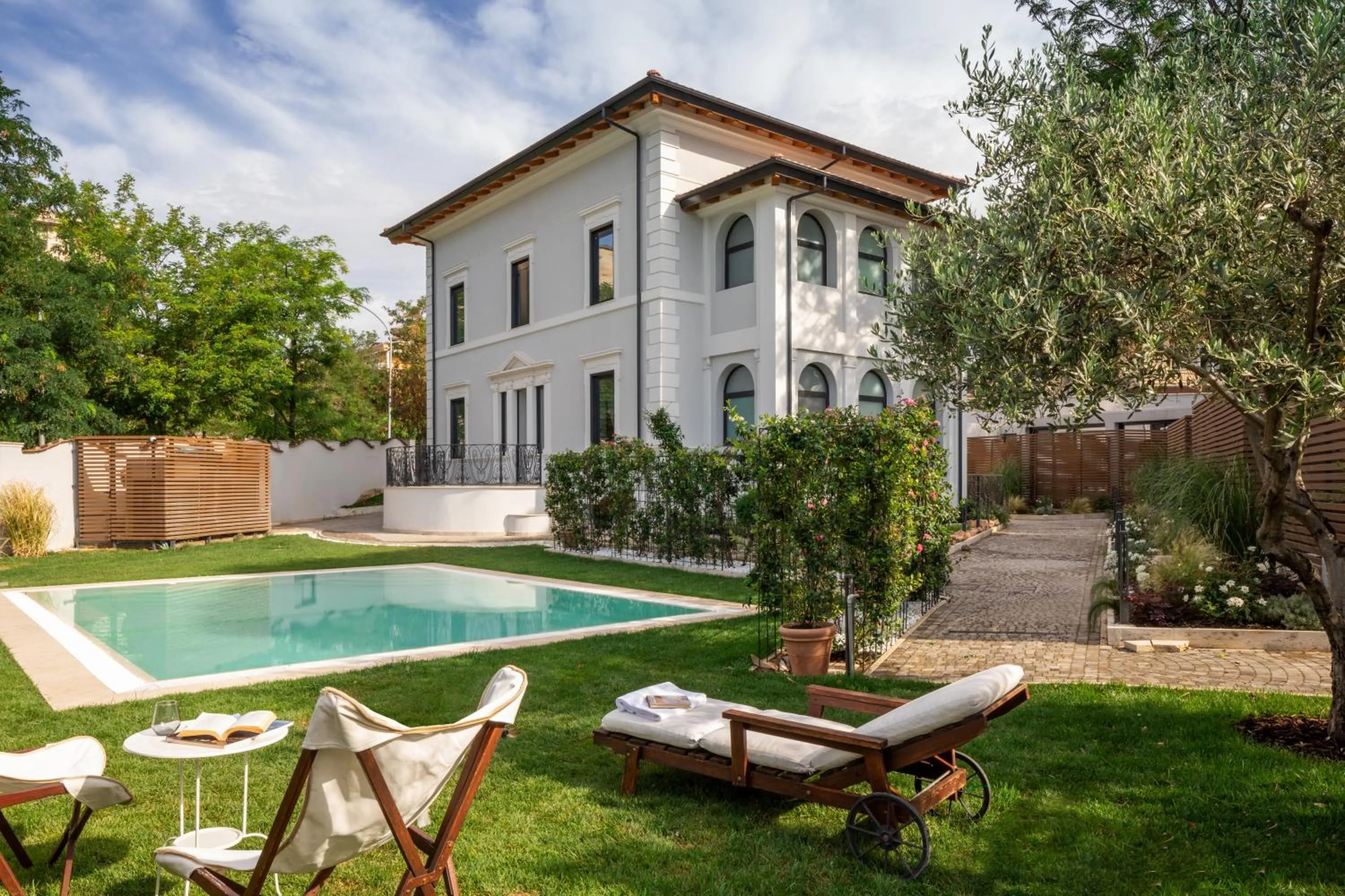 Swimming pool in Livia Valeria Palace