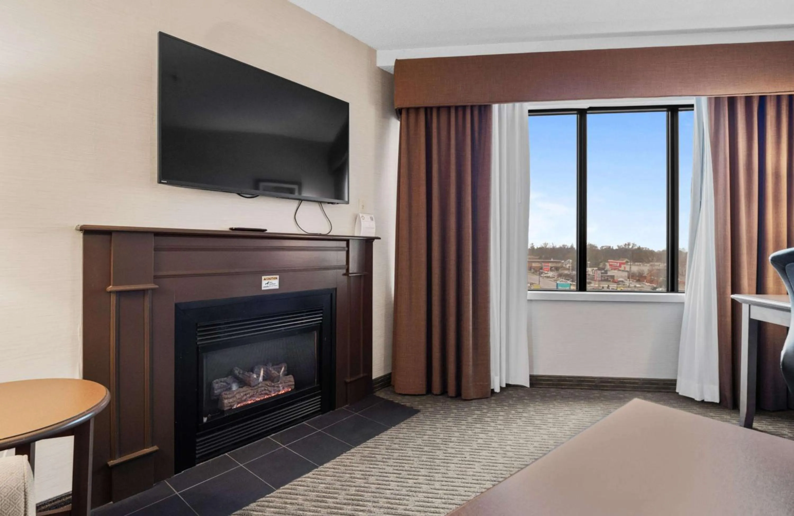 Bedroom in Best Western Plus Cairn Croft Hotel