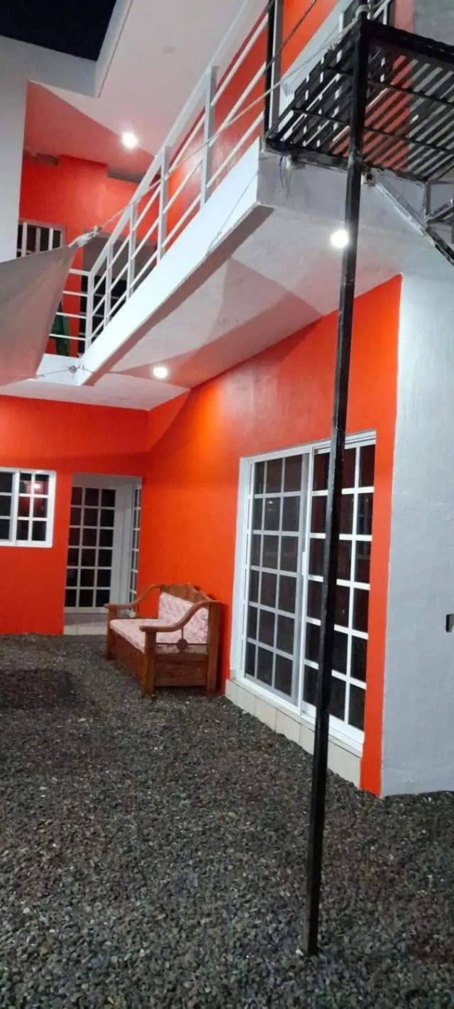 Hotel y Bungalows Bugambilias