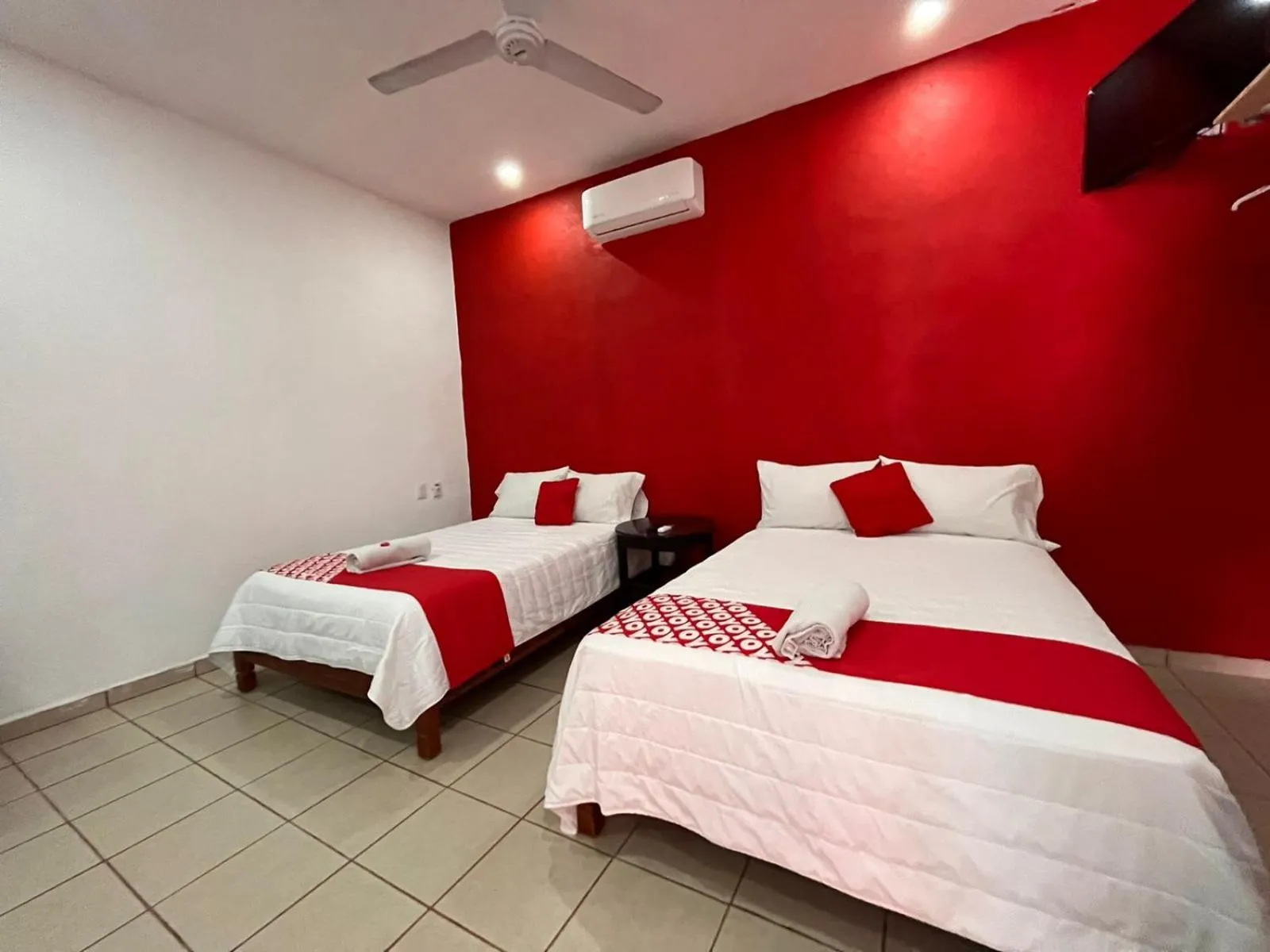 Bed in Hotel y Bungalows Bugambilias