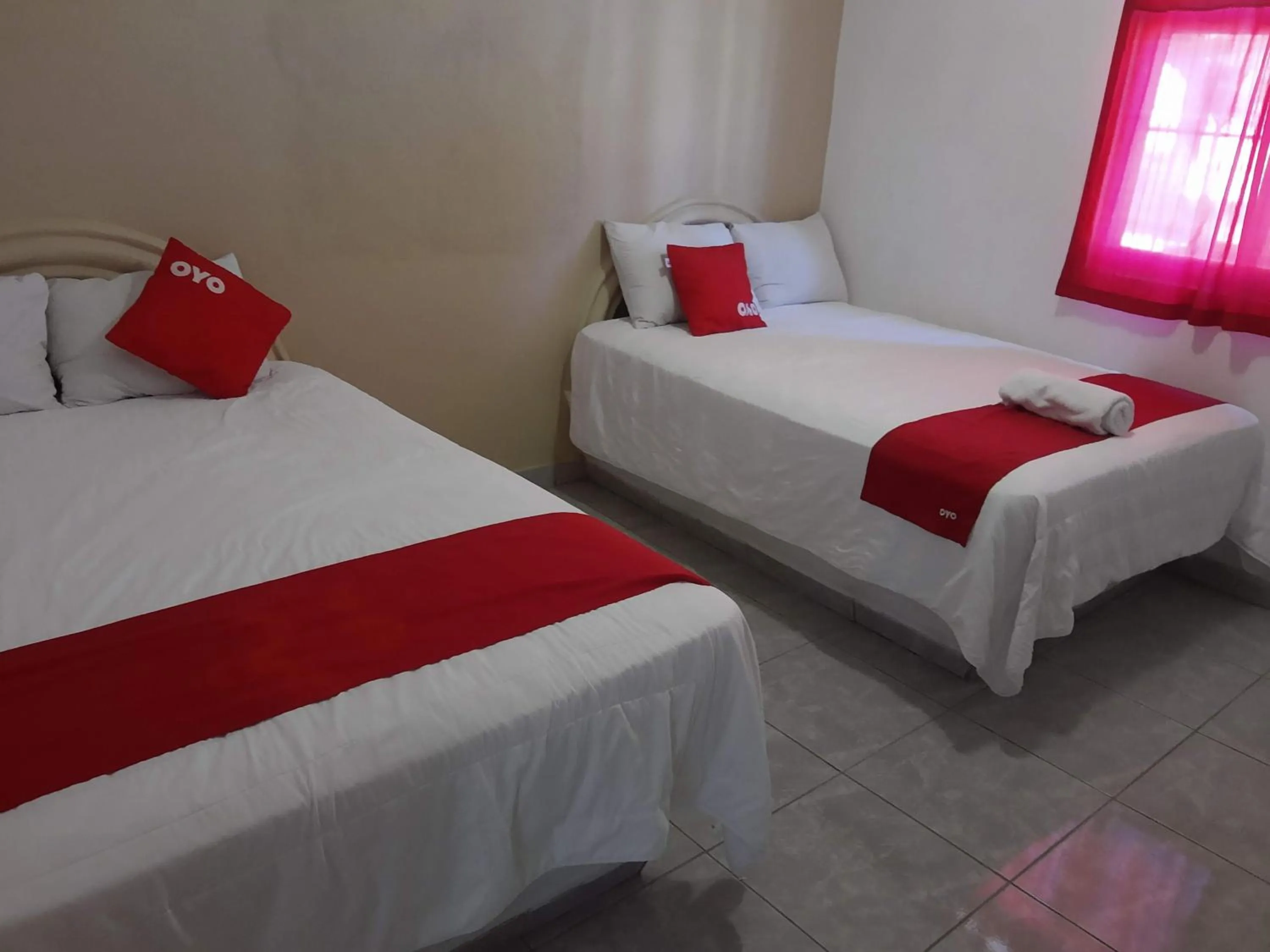 Bed in Hotel y Bungalows Bugambilias