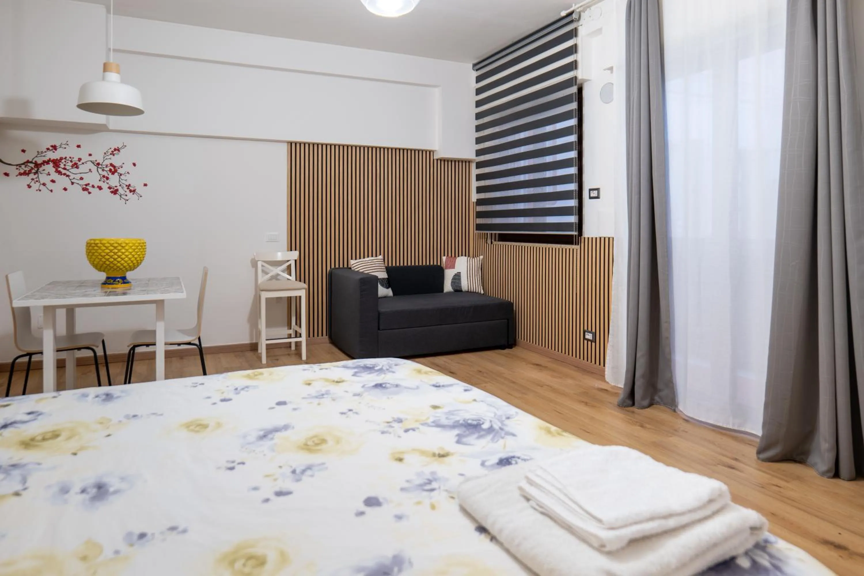 Photo of the whole room, Bed in Sweet Home