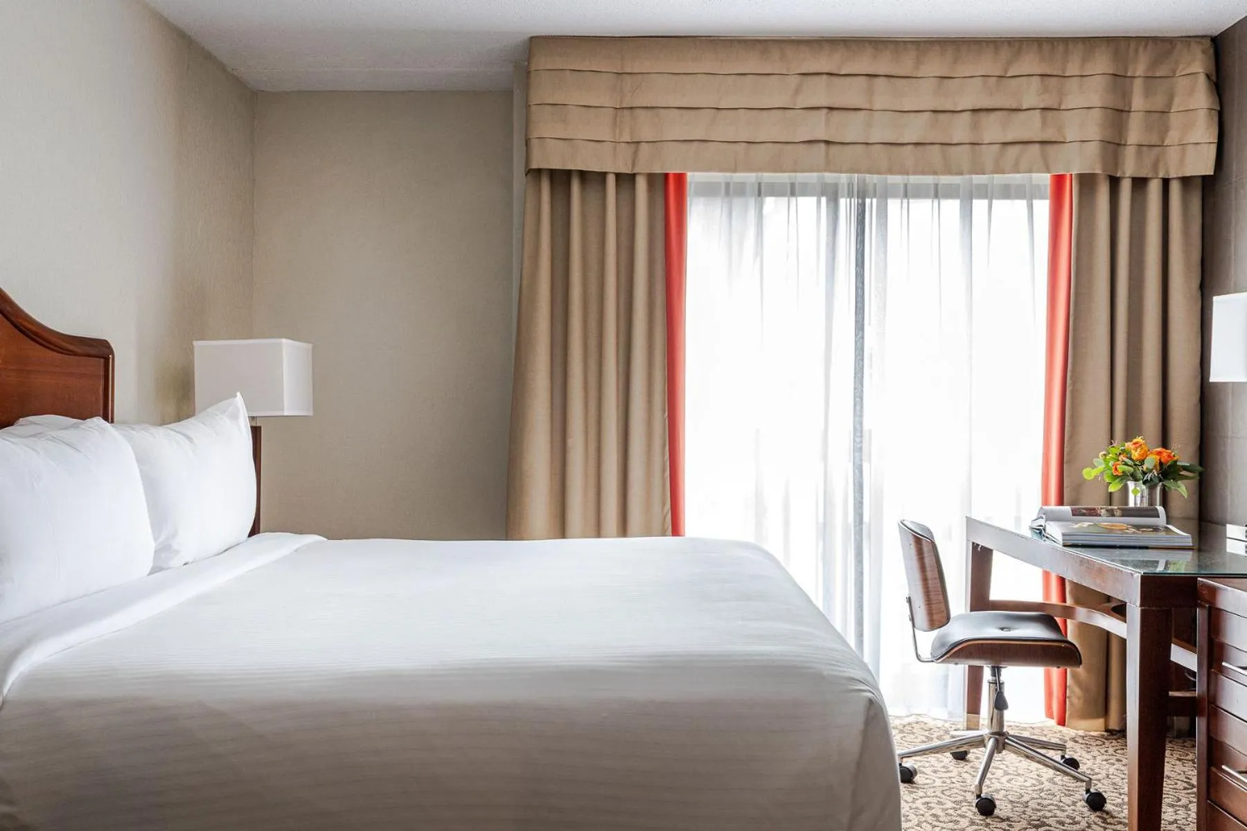 Bed in Old Stone Inn Boutique Hotel