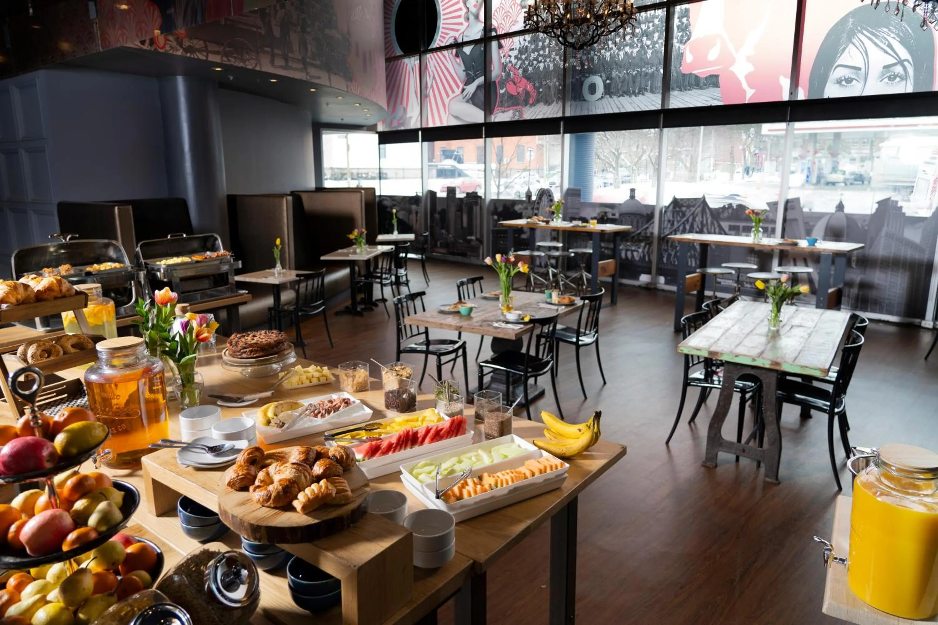 Breakfast in HOTEL10