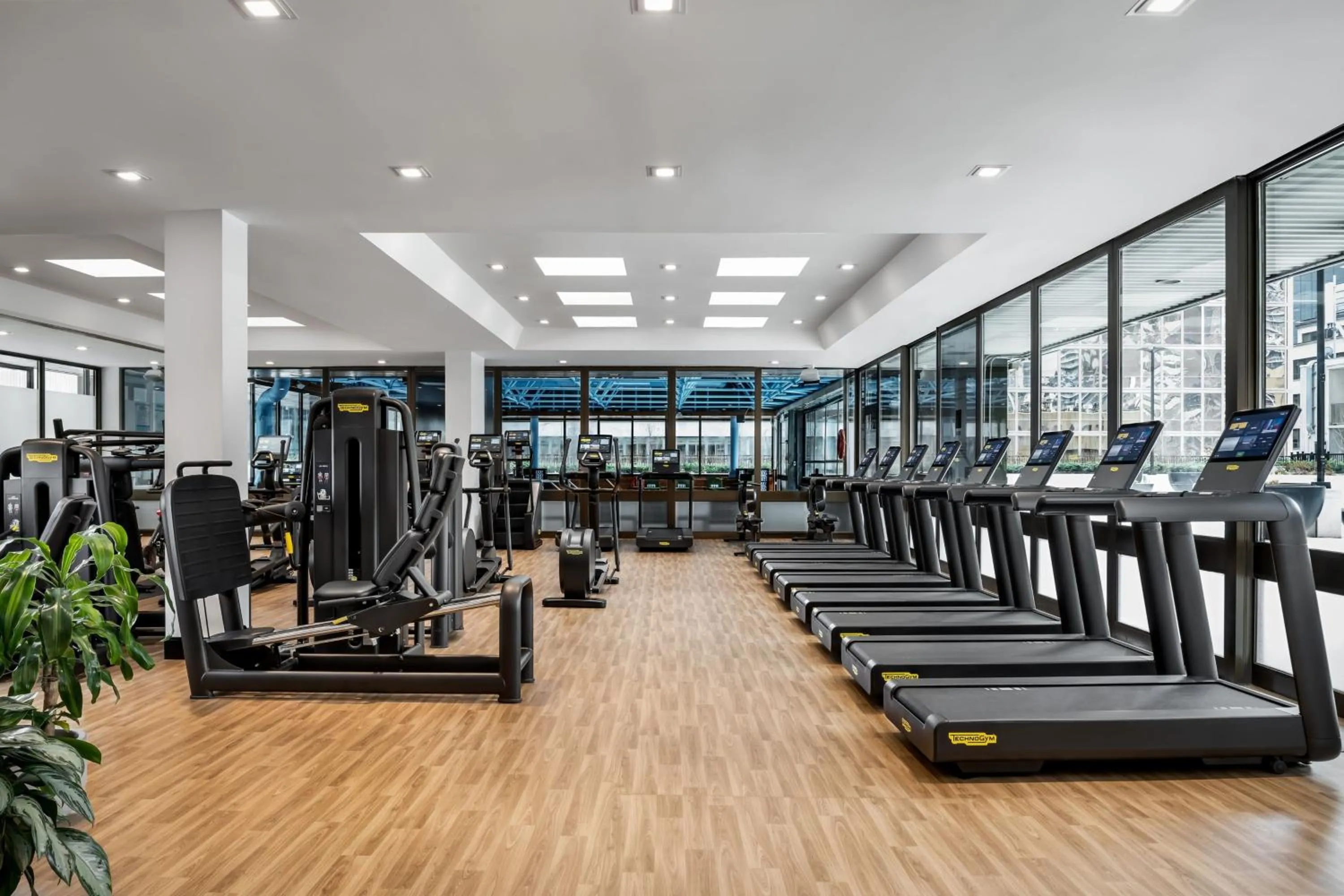 Fitness centre/facilities in Sheraton Centre Toronto Hotel