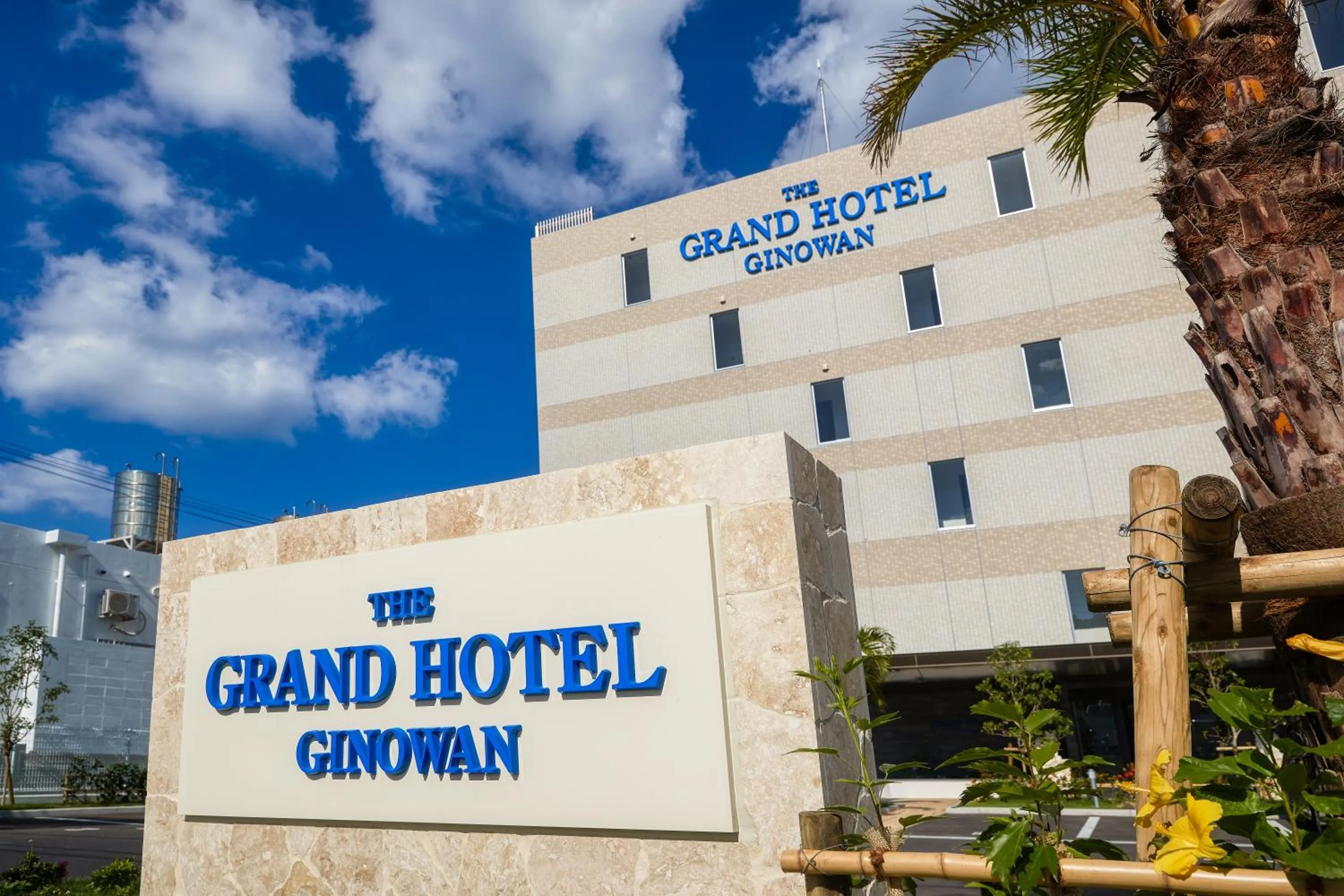 Property building in THE GRAND HOTEL GINOWAN
