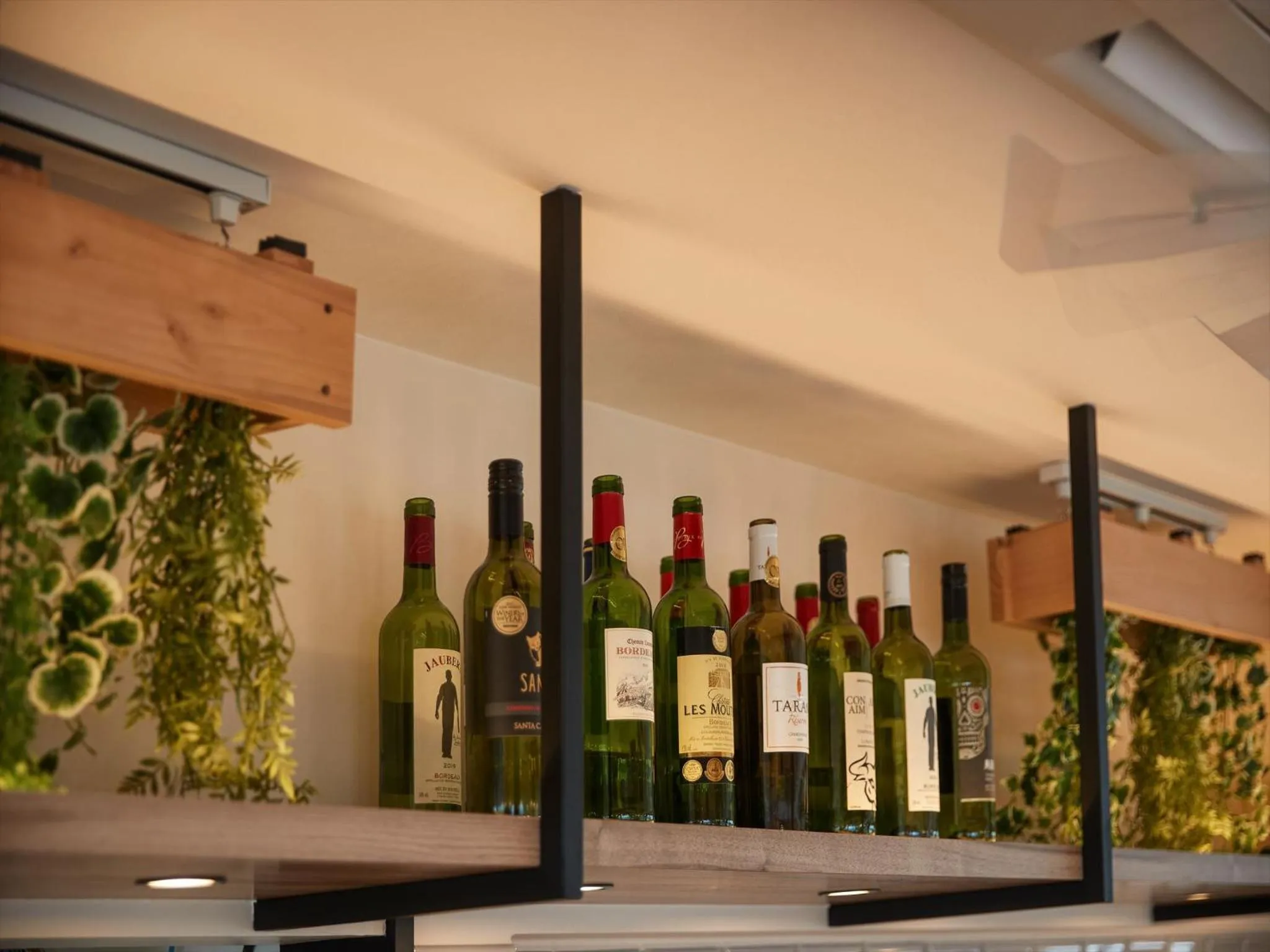 Restaurant/places to eat in THE GRAND HOTEL GINOWAN