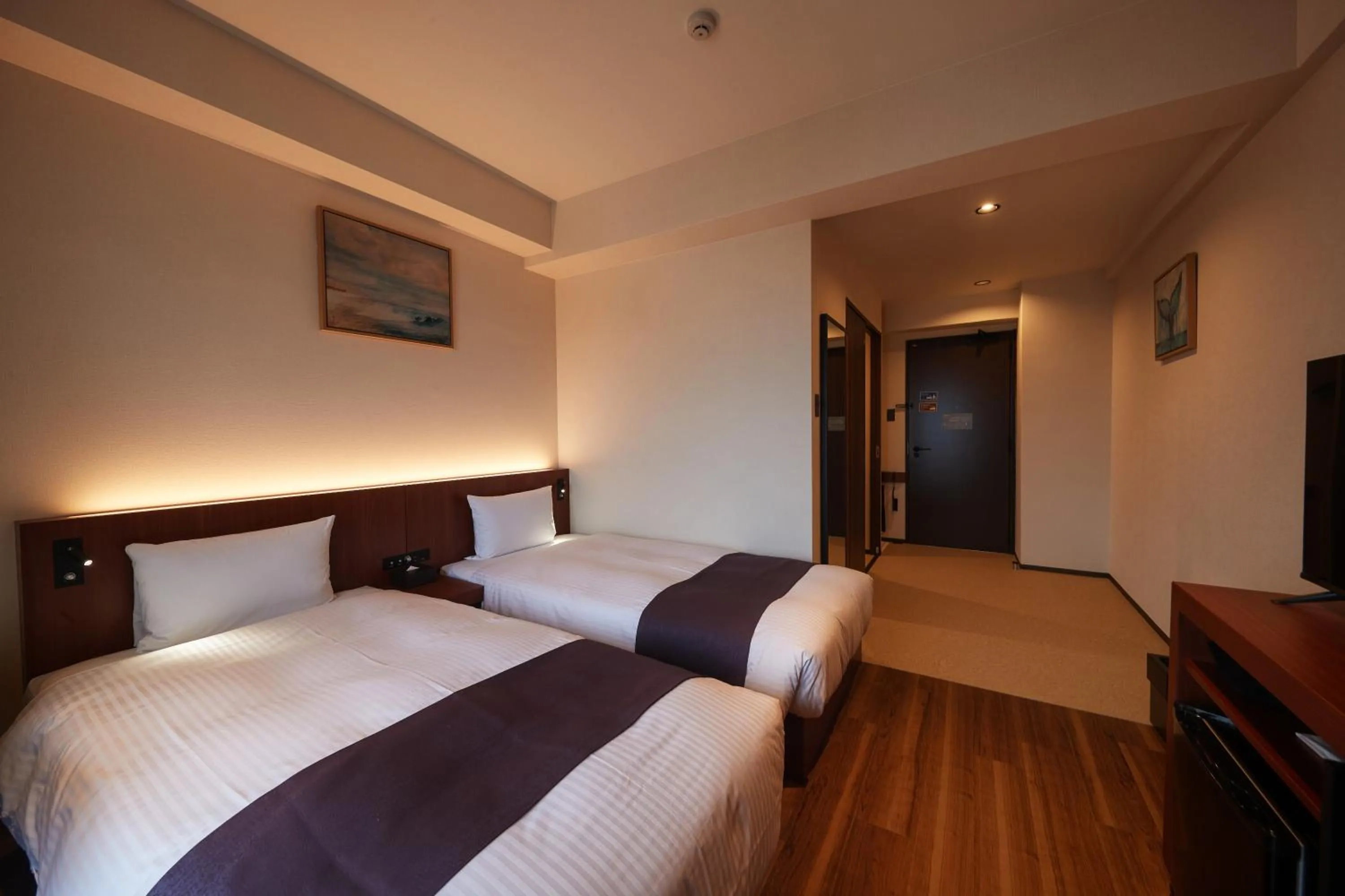 Photo of the whole room, Bed in THE GRAND HOTEL GINOWAN