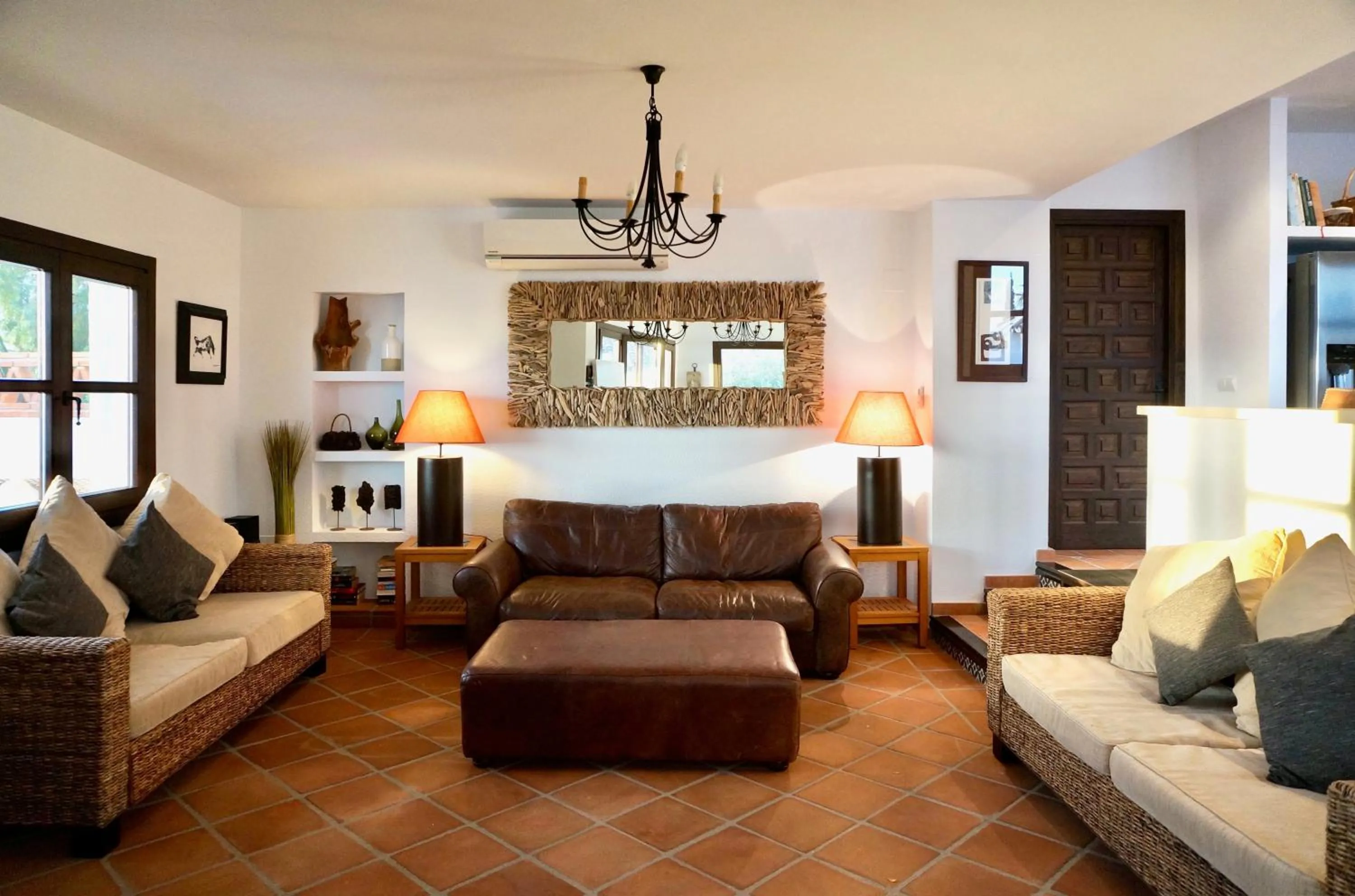 Property building in Casa Alba
