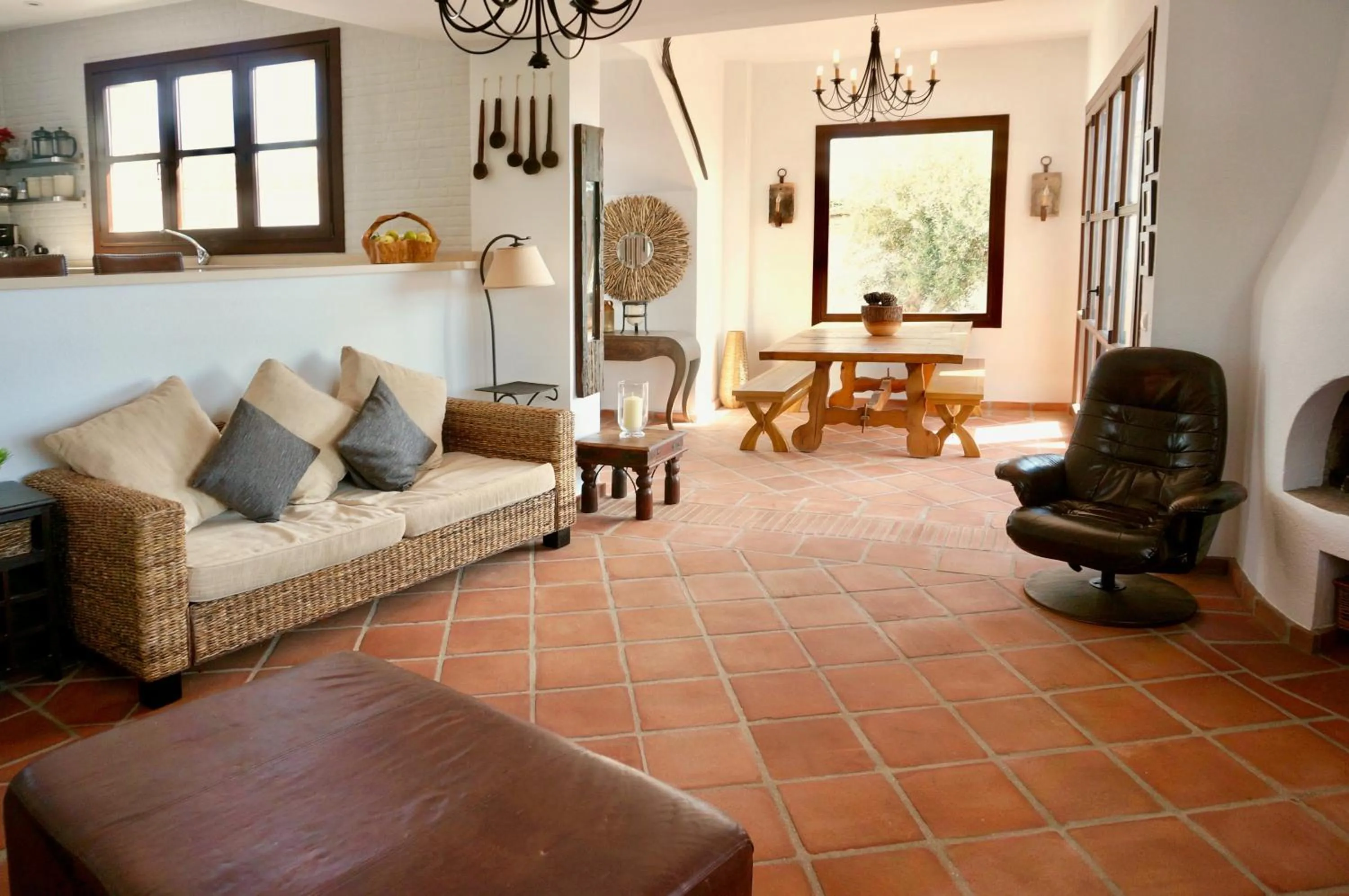 Property building in Casa Alba