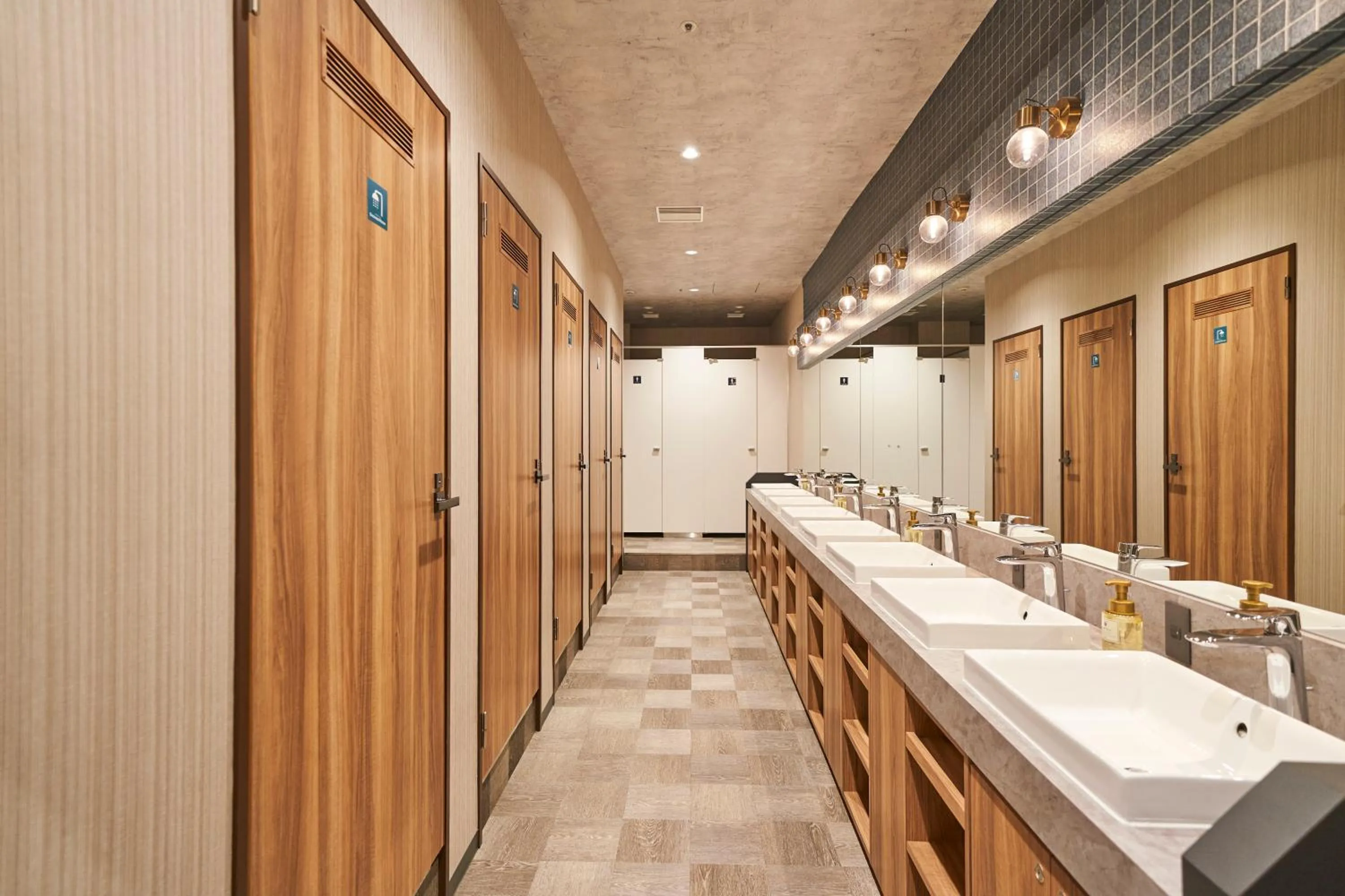 Photo of the whole room in EIGHT POINT INN Kanazawa