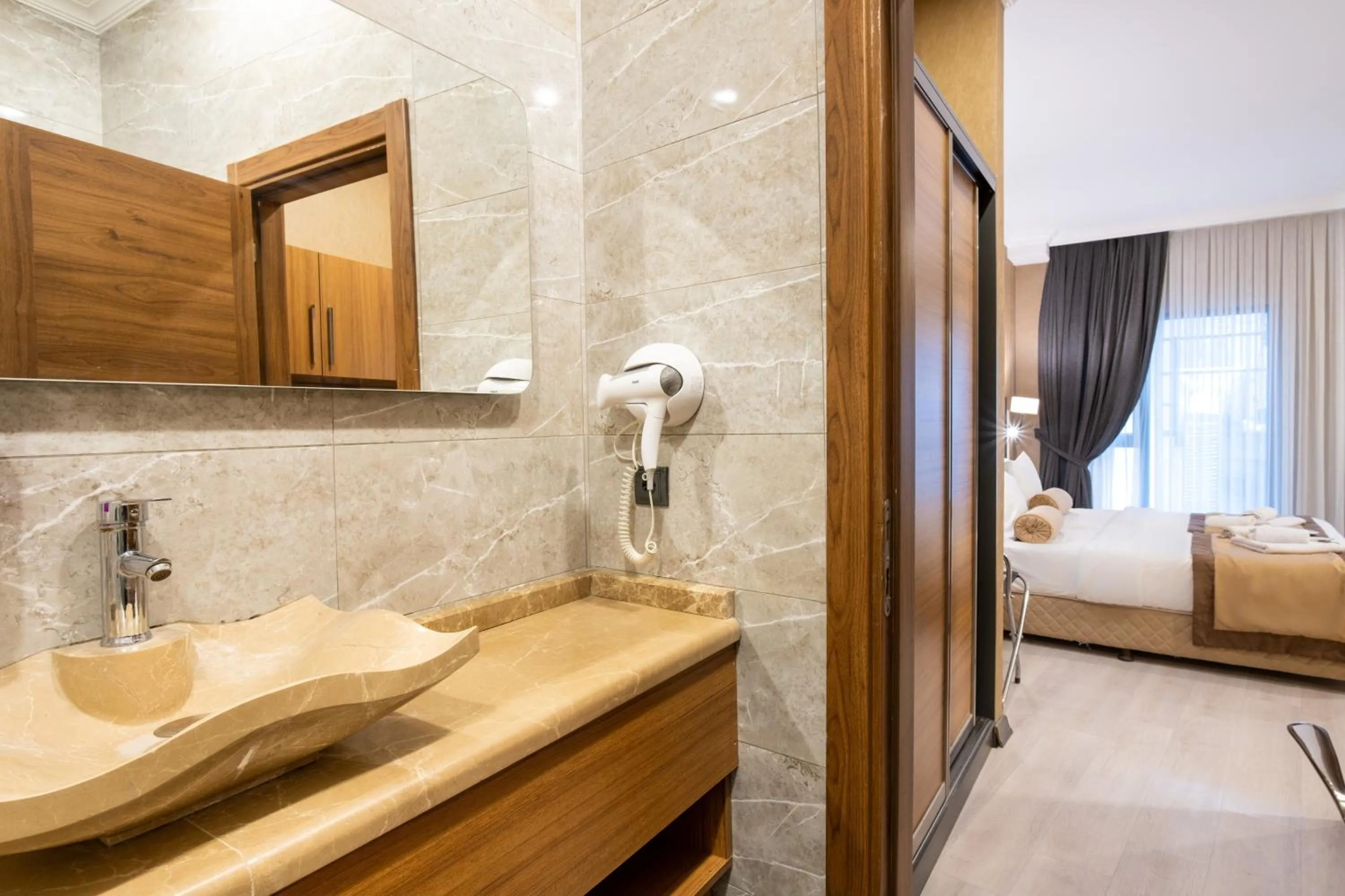 Bathroom in Orange Hotel & Spa