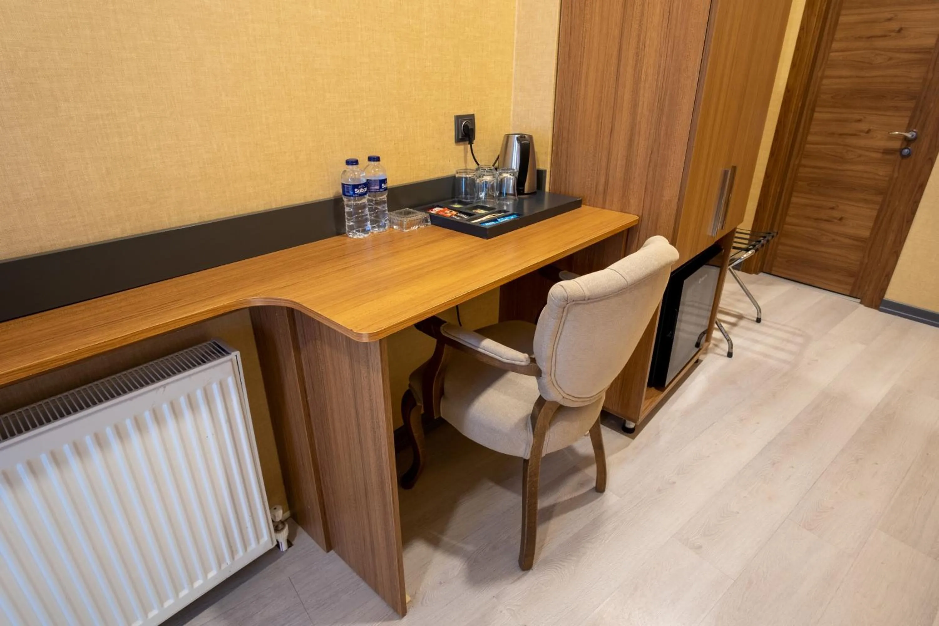 Coffee/tea facilities in Orange Hotel & Spa