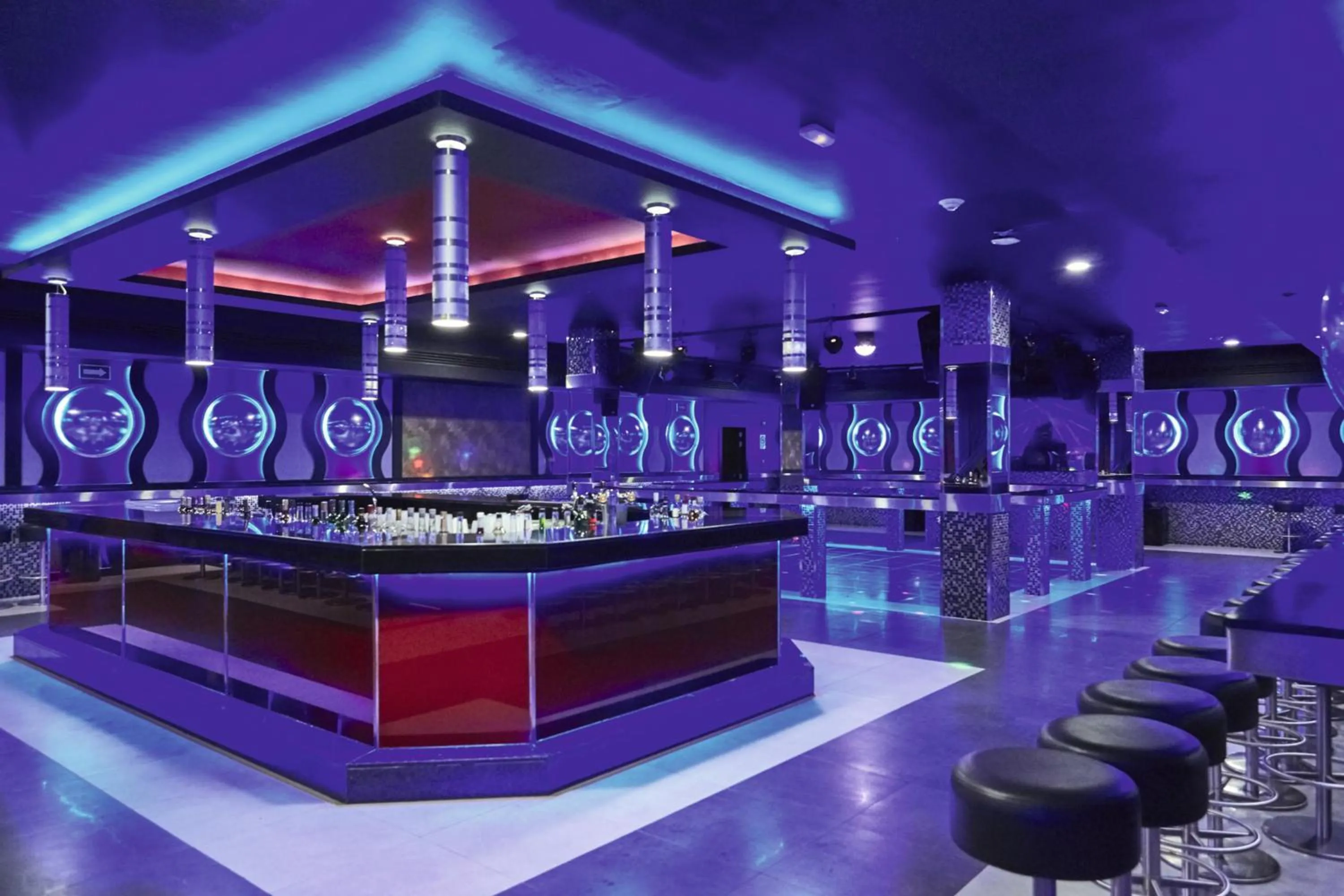 Nightclub / DJ in Riu Tequila - All Inclusive