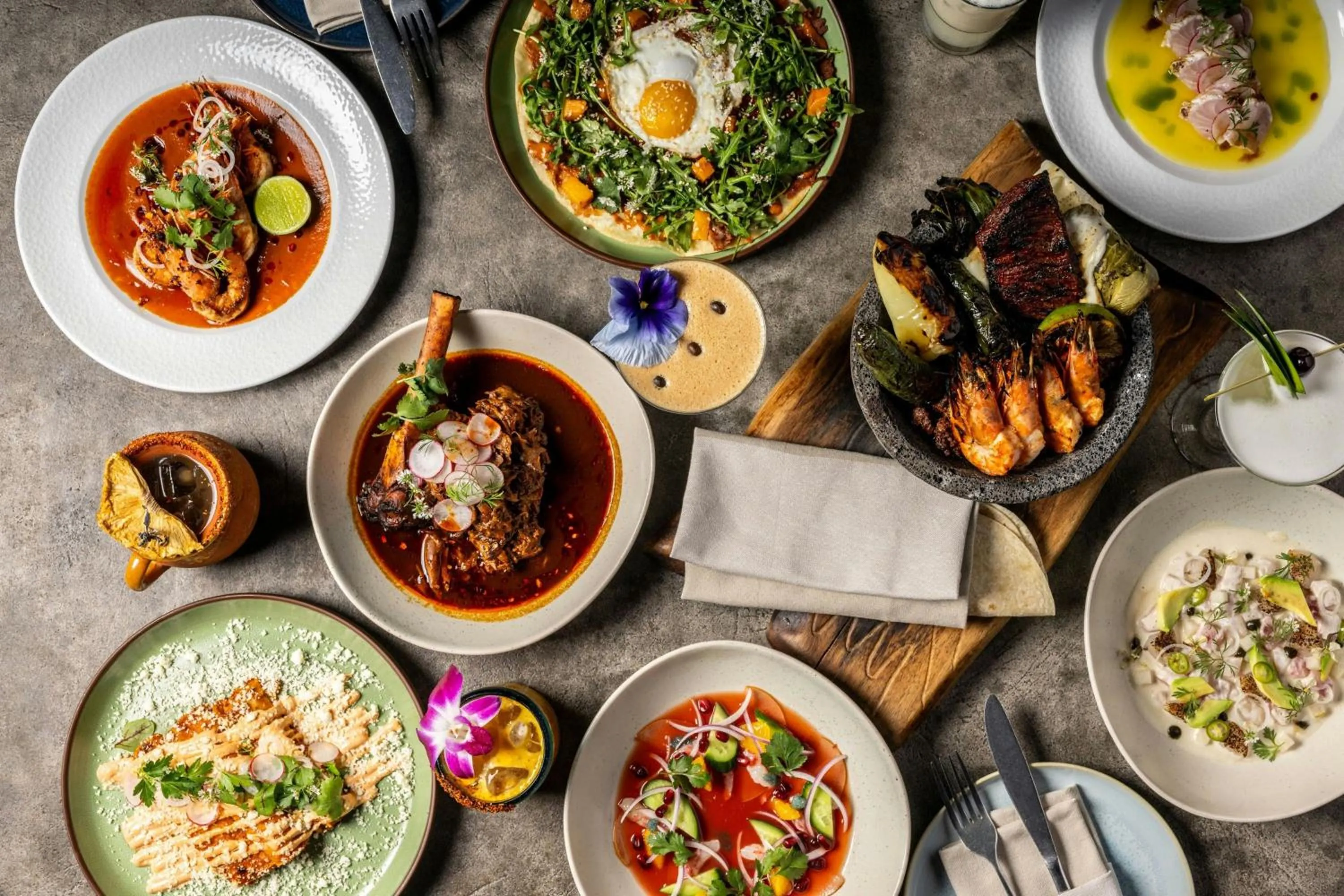 Restaurant/places to eat in HOLLYWOOD VOLUME, a Tribute Portfolio Hotel