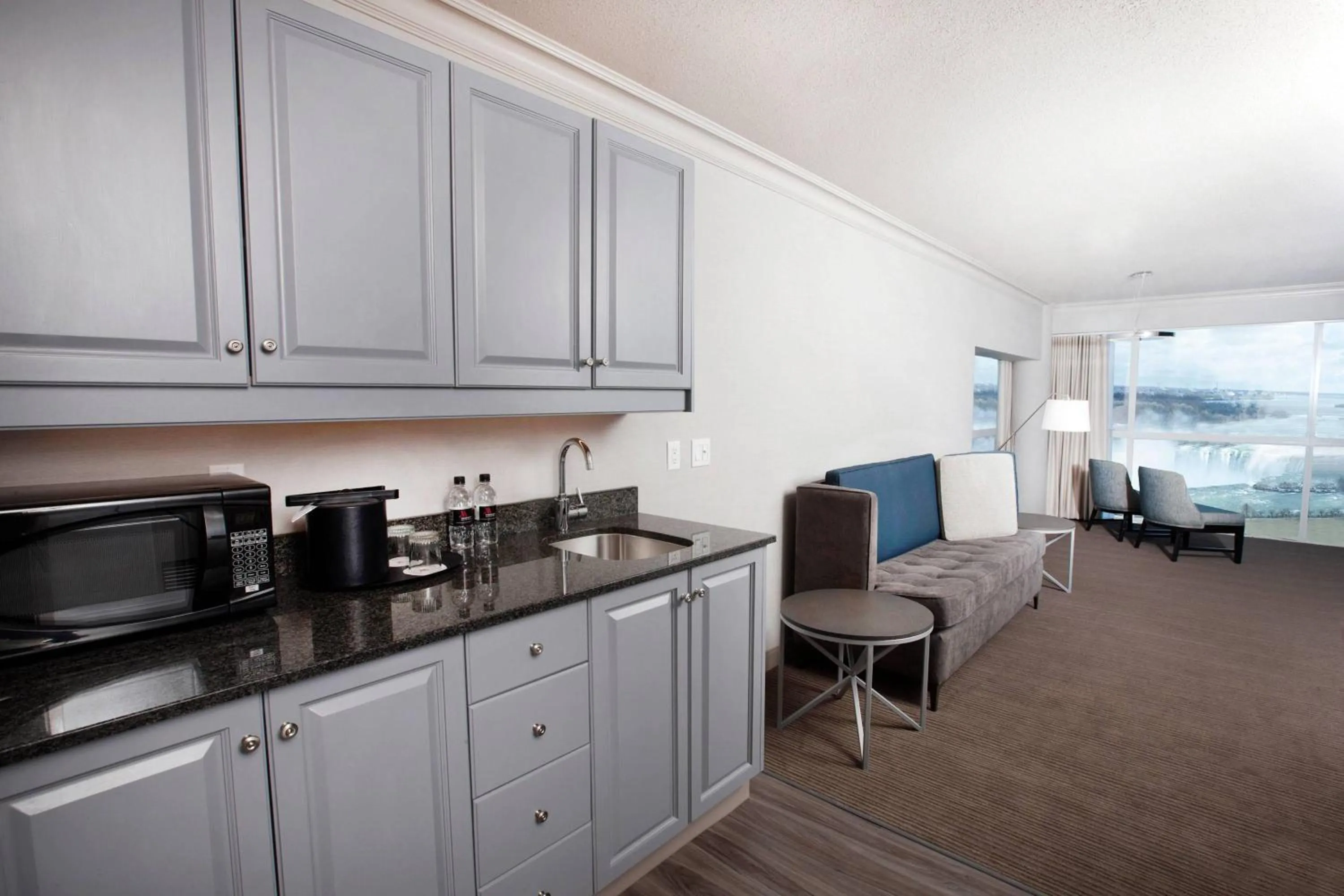 Kitchen or kitchenette in Niagara Falls Marriott on the Falls