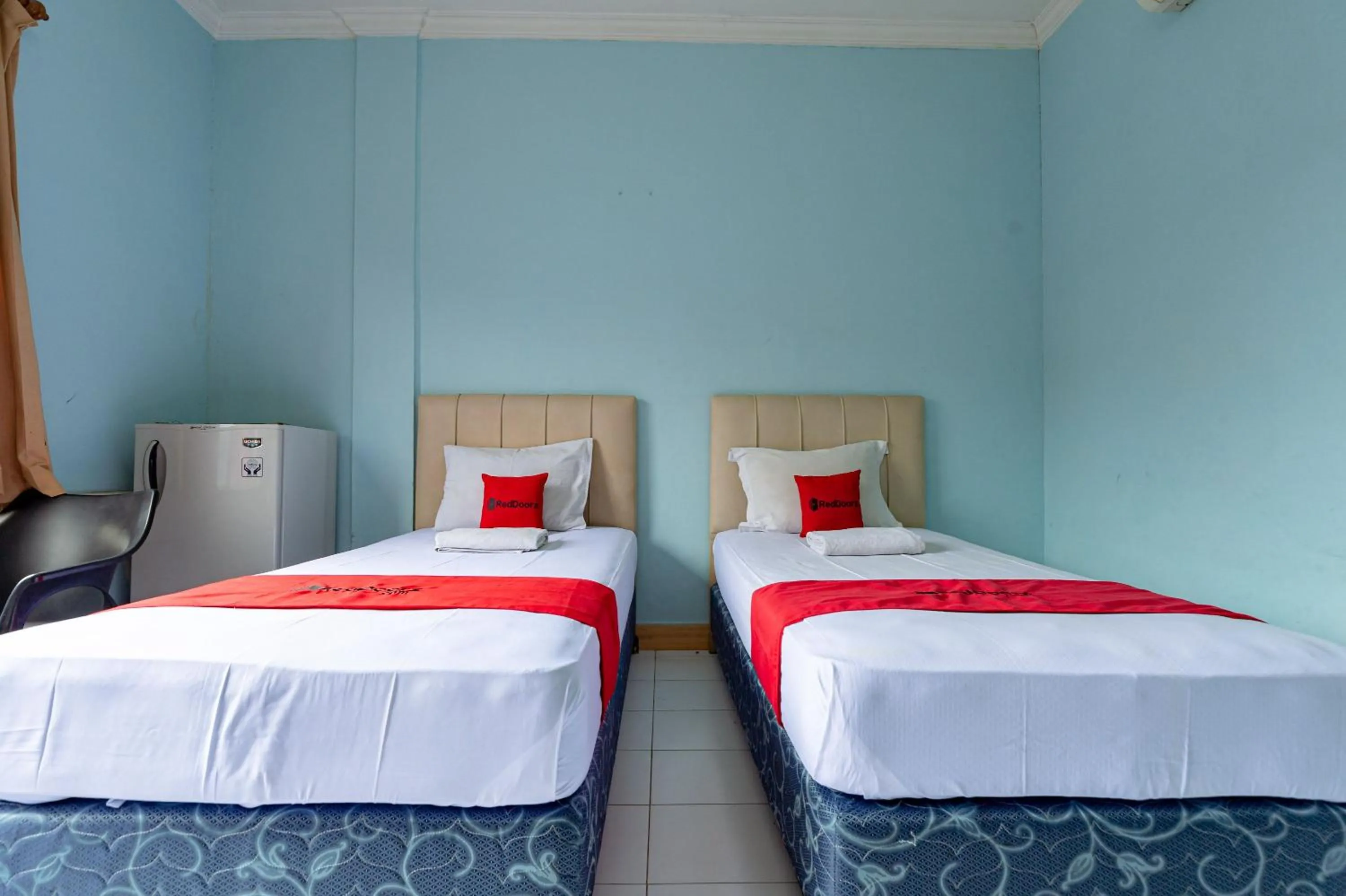 Bedroom in RedDoorz Plus @ Jalan Iskandar Muda Medan