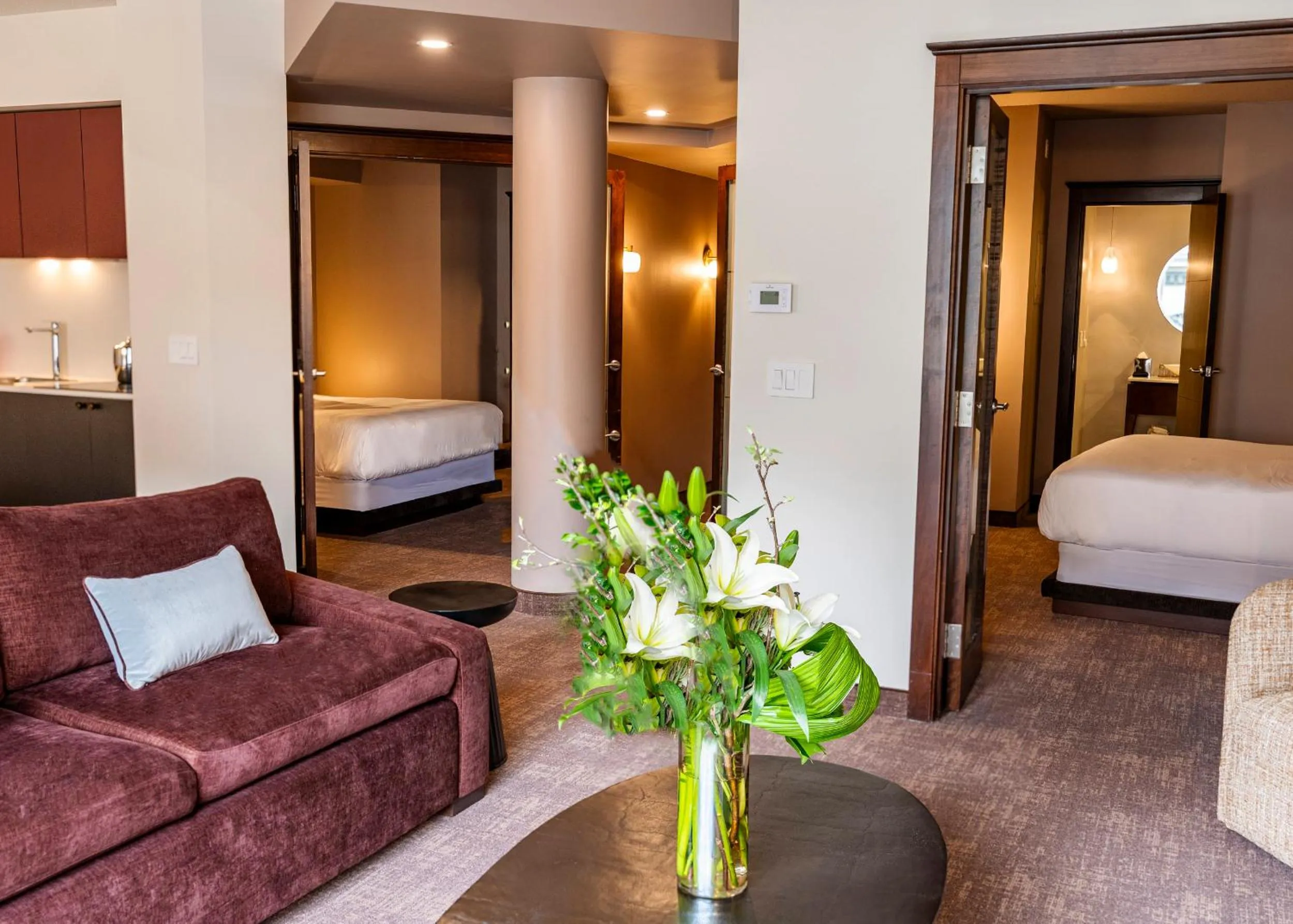 Bed in Hôtel Saint-Sulpice