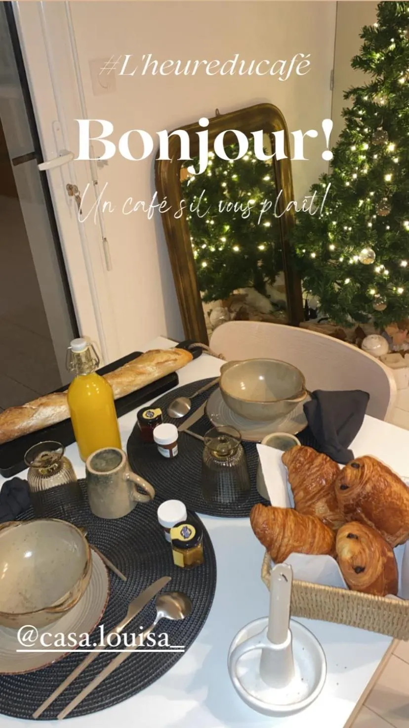 Breakfast in Casa louisa (chambre royale bain nordique)