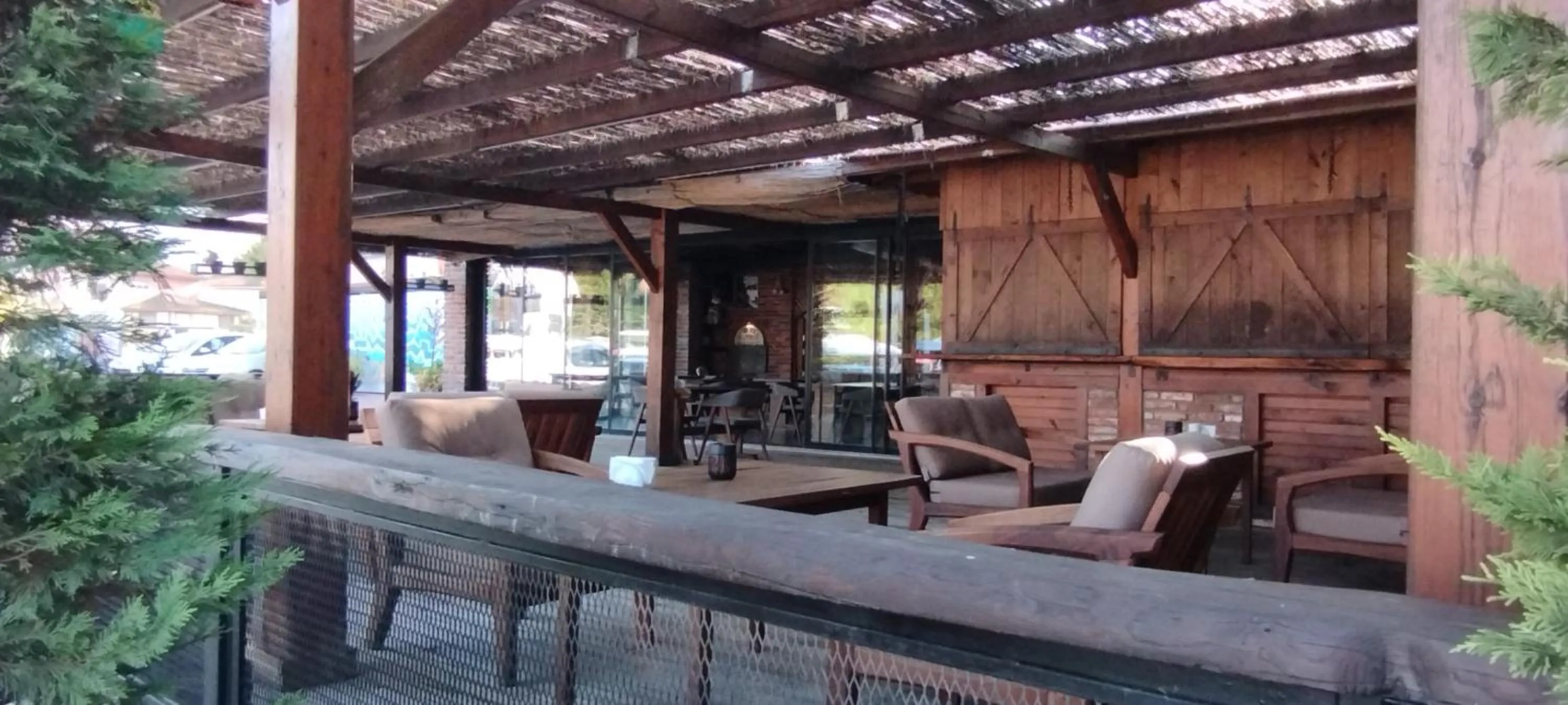 Patio in Ceneviz Suit Hotel