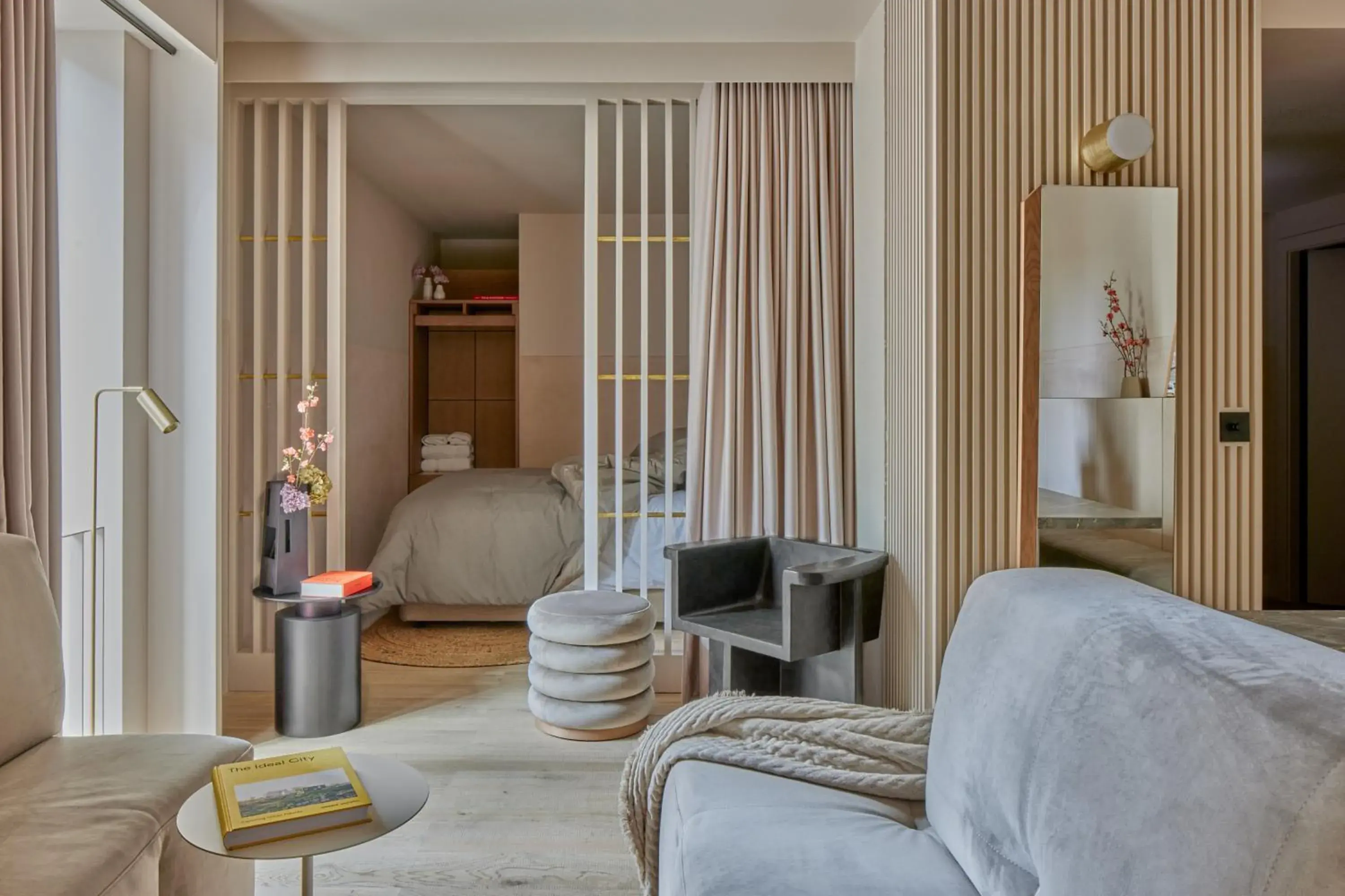 Two-Bedroom Suite in Buckle Street Studios by Locke, Aldgate Two-Bedroom Suite in Buckle Street Studios by Locke, Aldgate