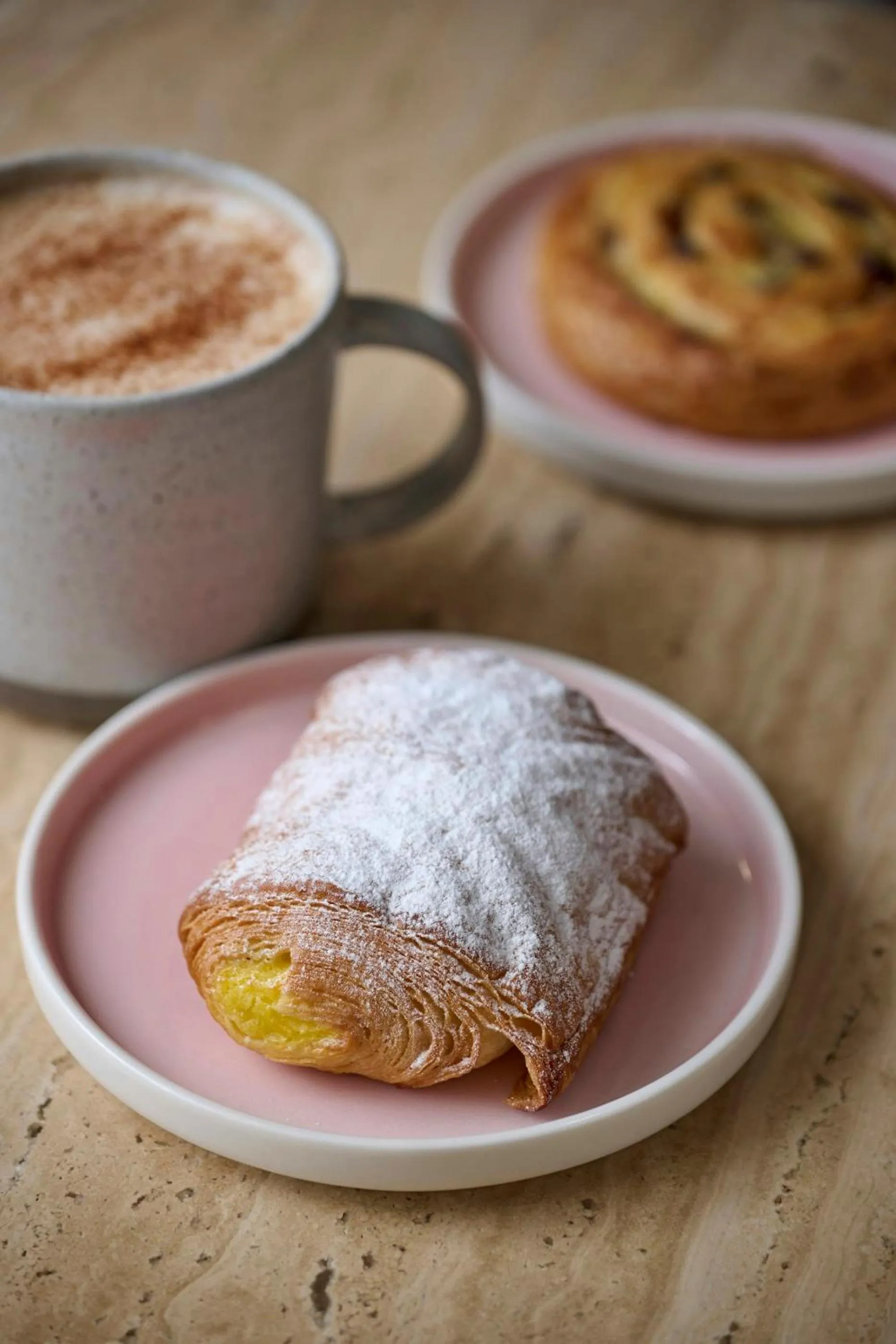 Breakfast in Cove Landmark Pinnacle