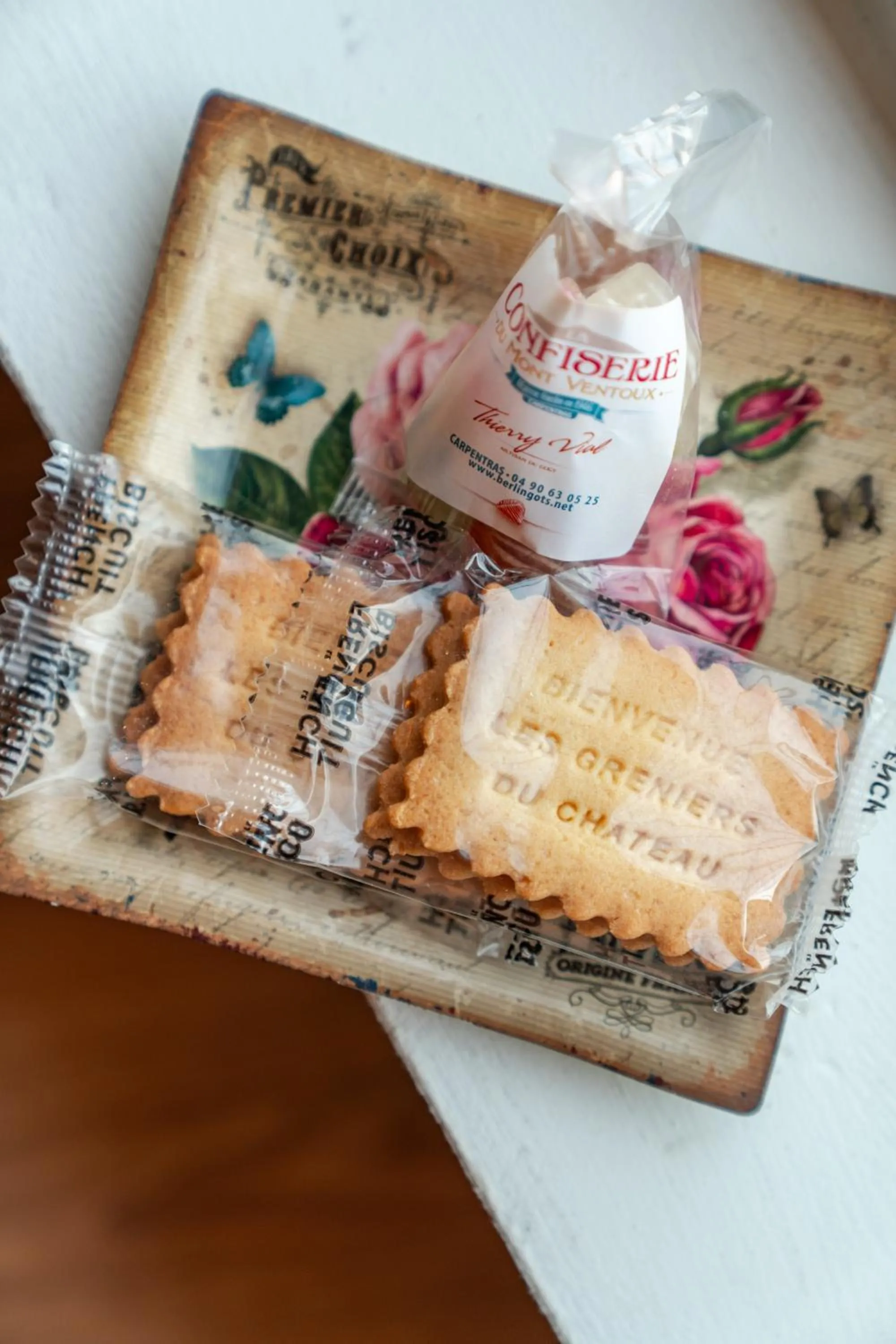 Les Greniers Du Château