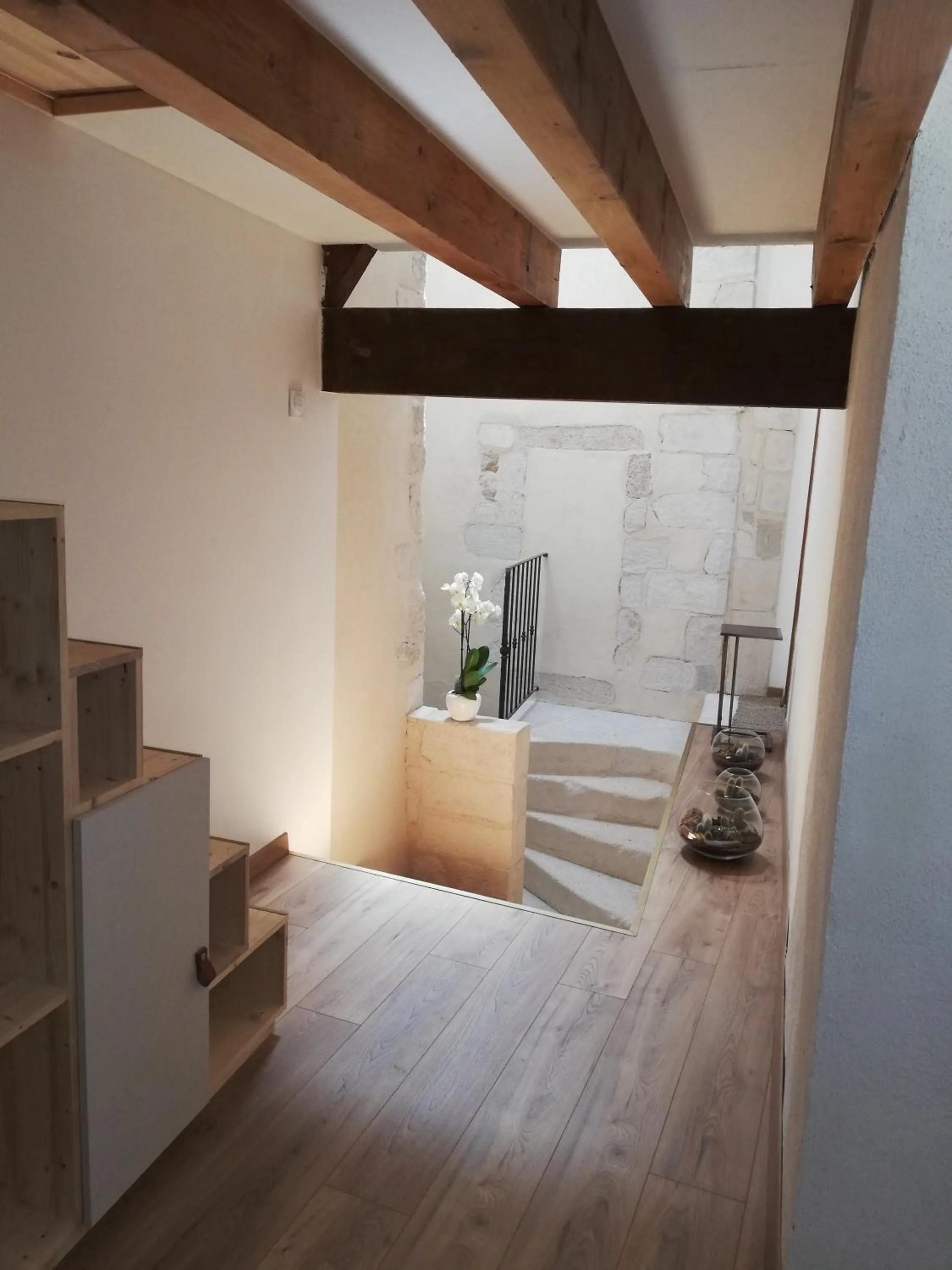 Les Greniers Du Château