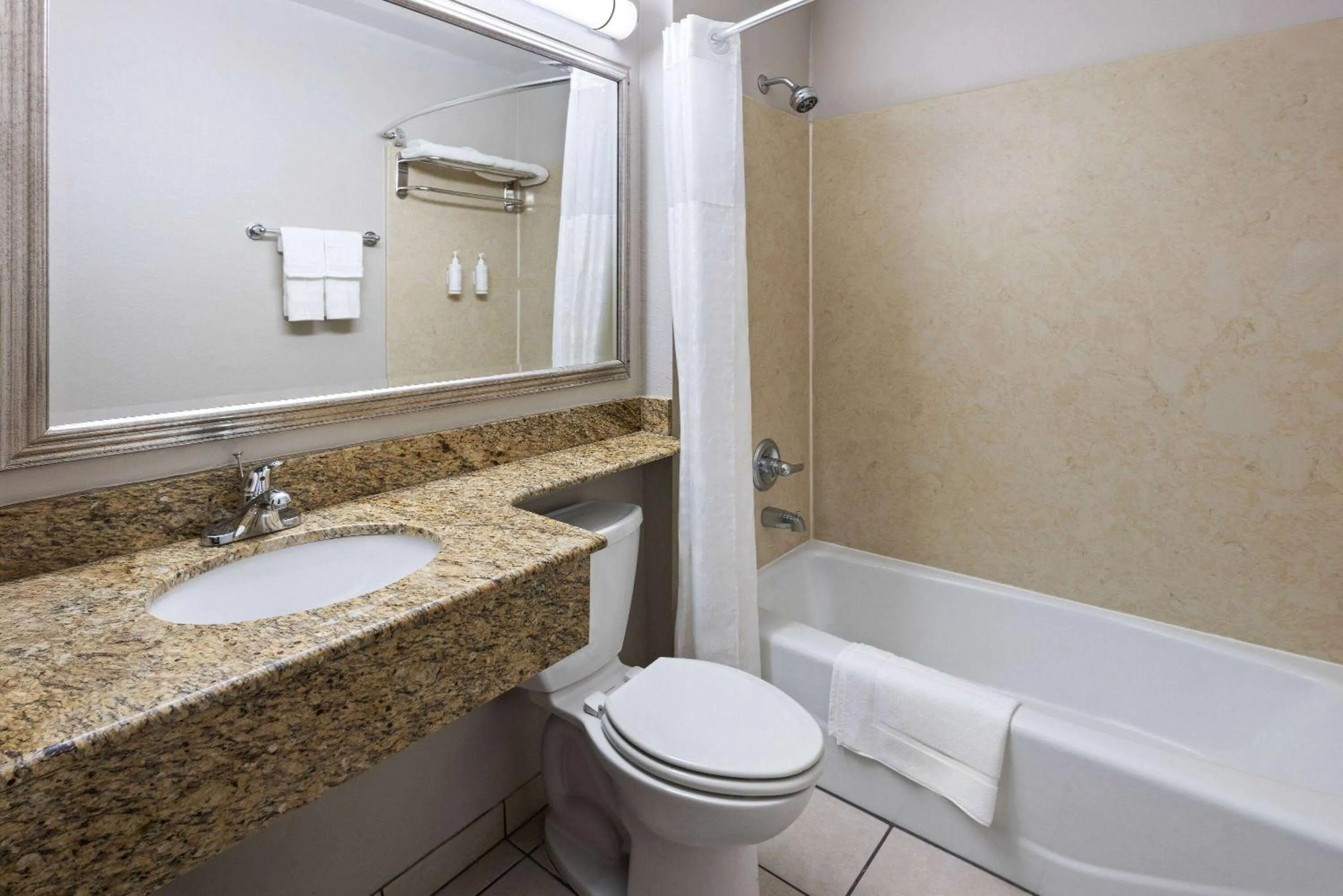 Bathroom in Days Inn by Wyndham Jackson Downtown