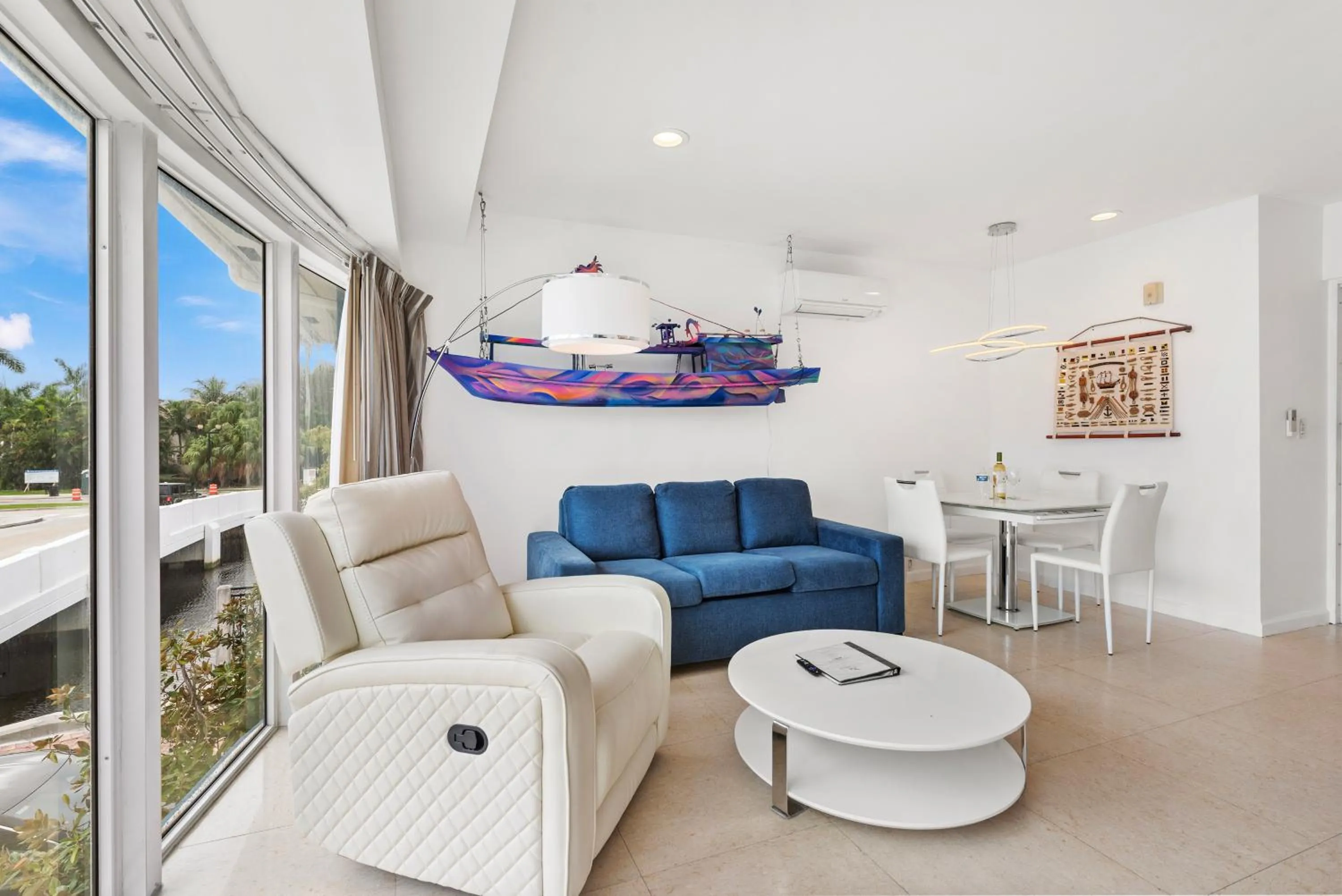 Living room in Isle of Venice Residence and Marina