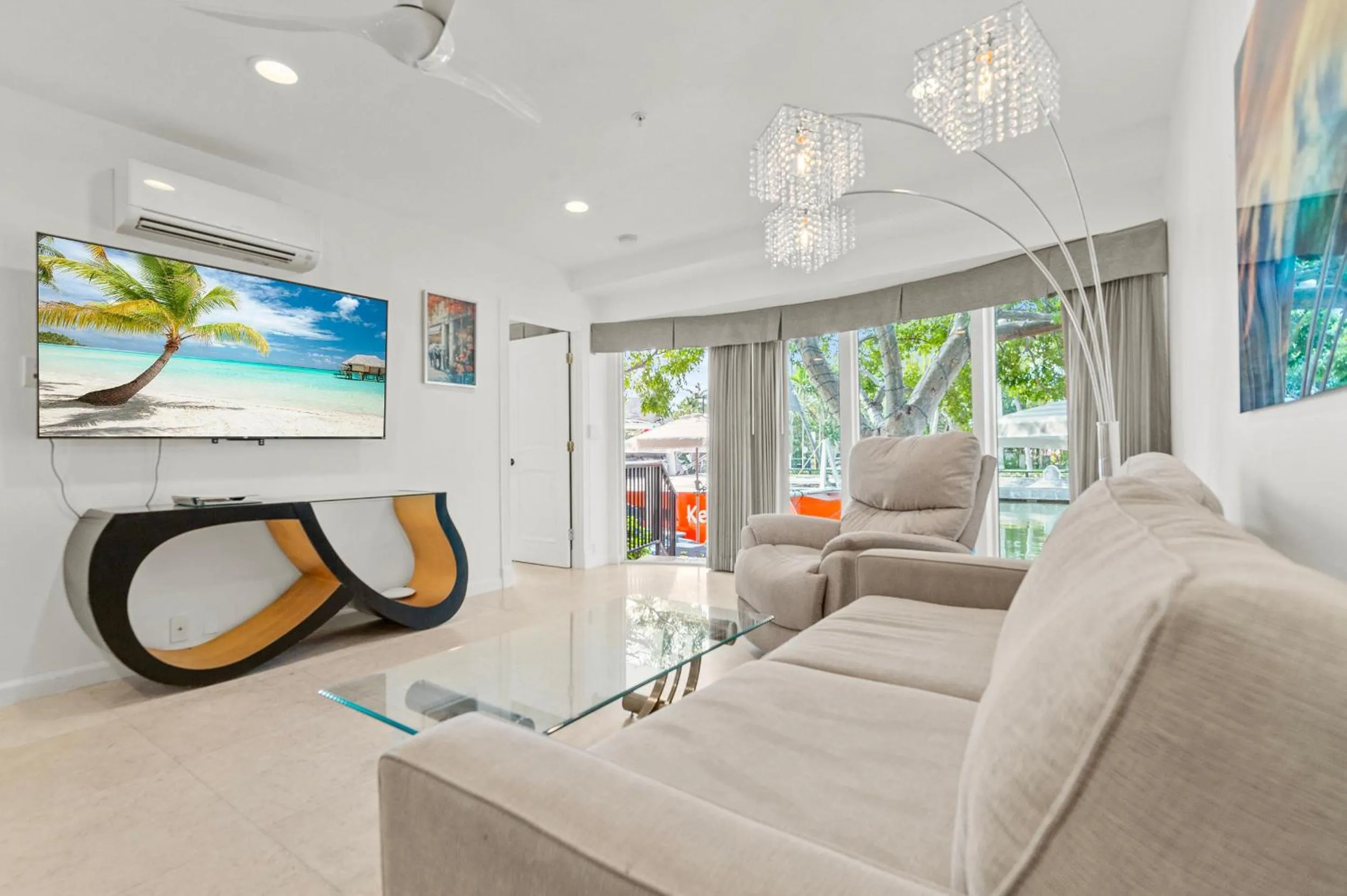Living room in Isle of Venice Residence and Marina