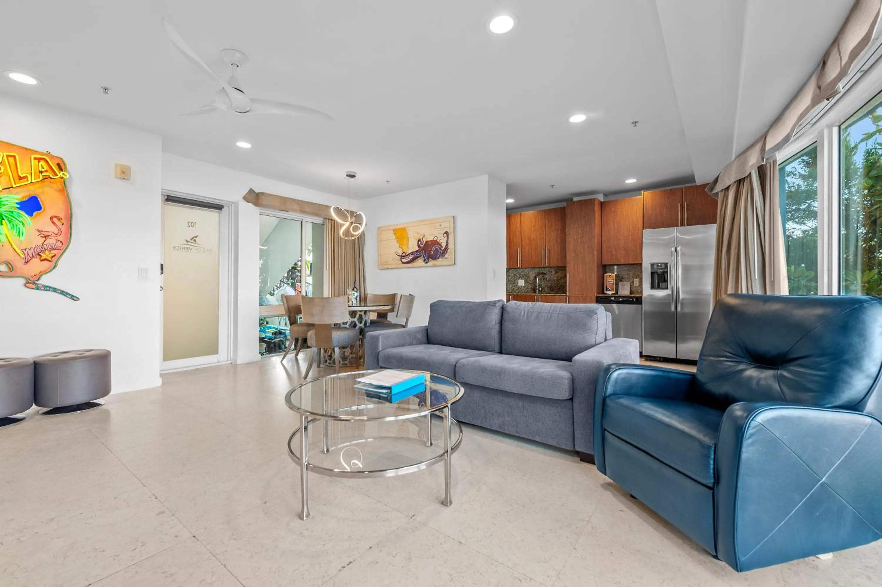 Living room in Isle of Venice Residence and Marina