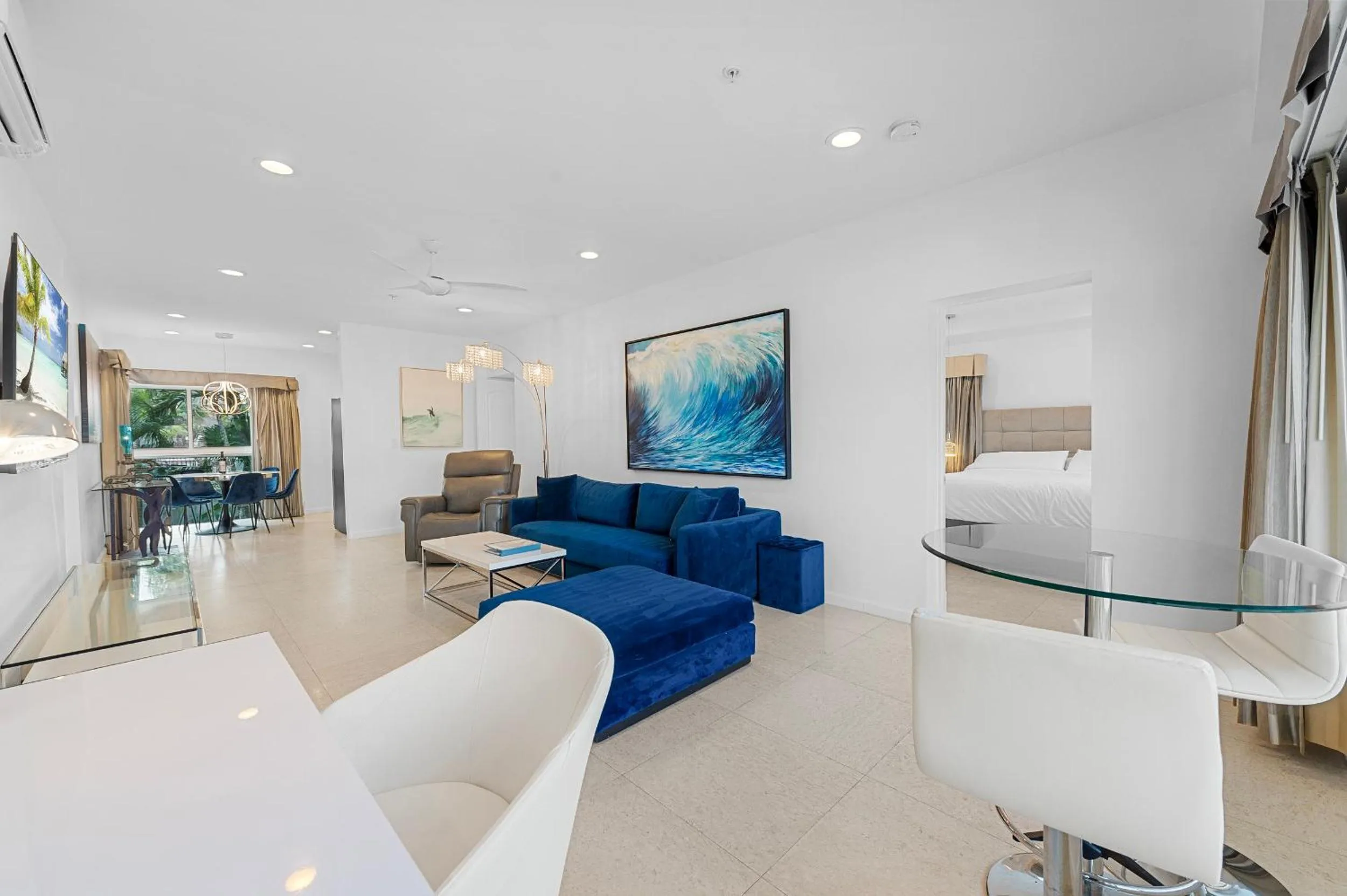 Living room in Isle of Venice Residence and Marina