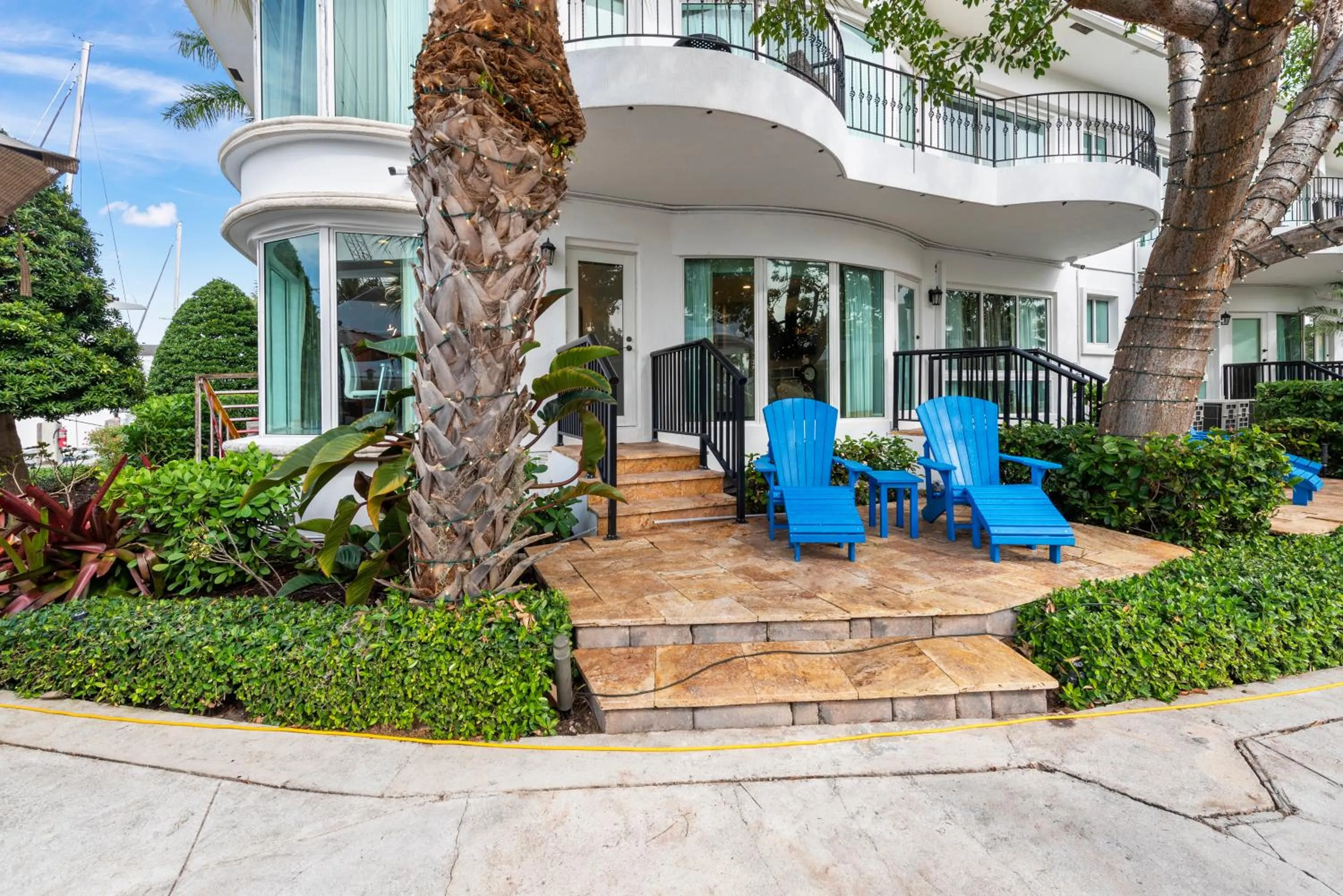 Patio in Isle of Venice Residence and Marina