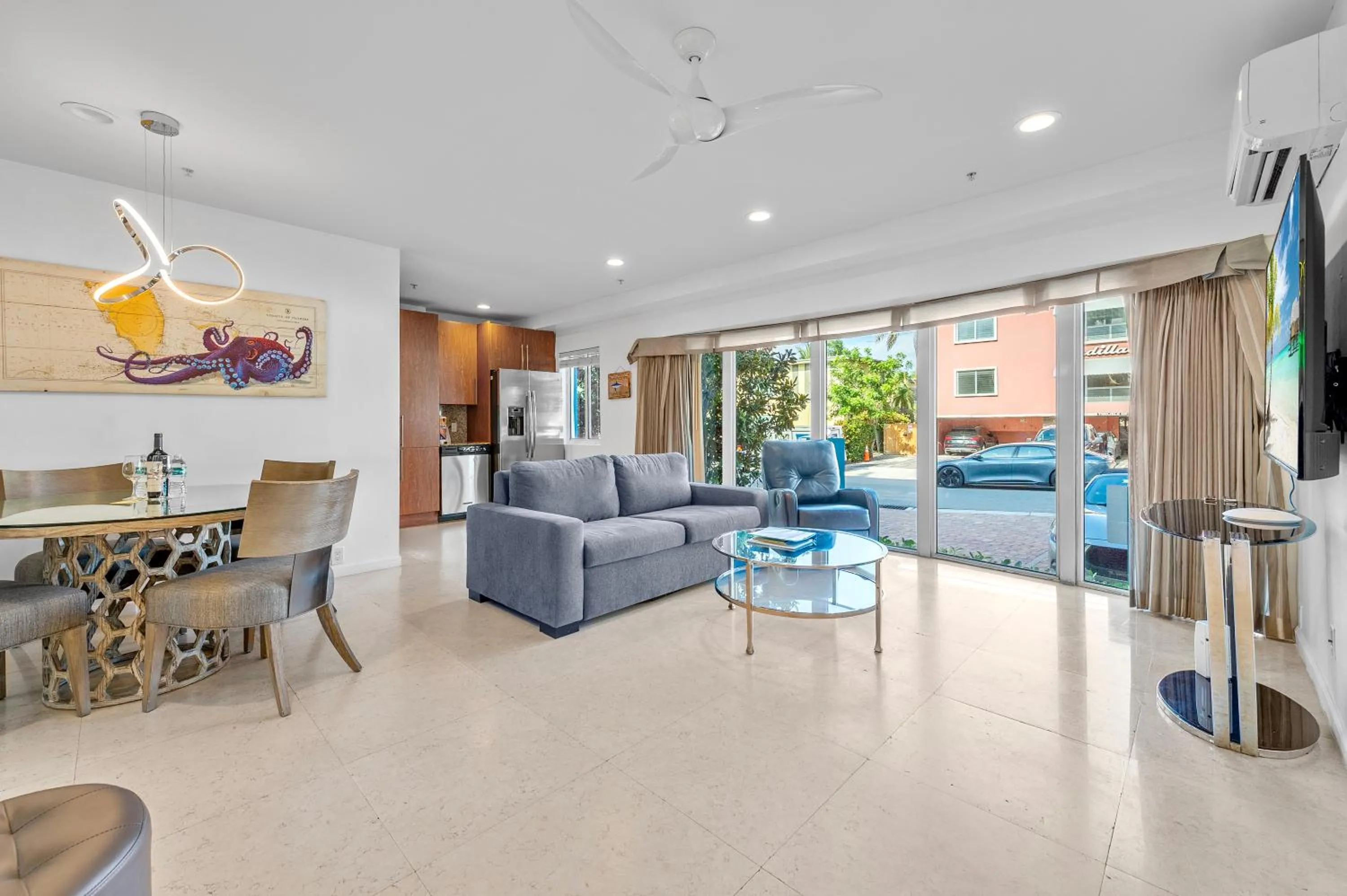 Living room in Isle of Venice Residence and Marina