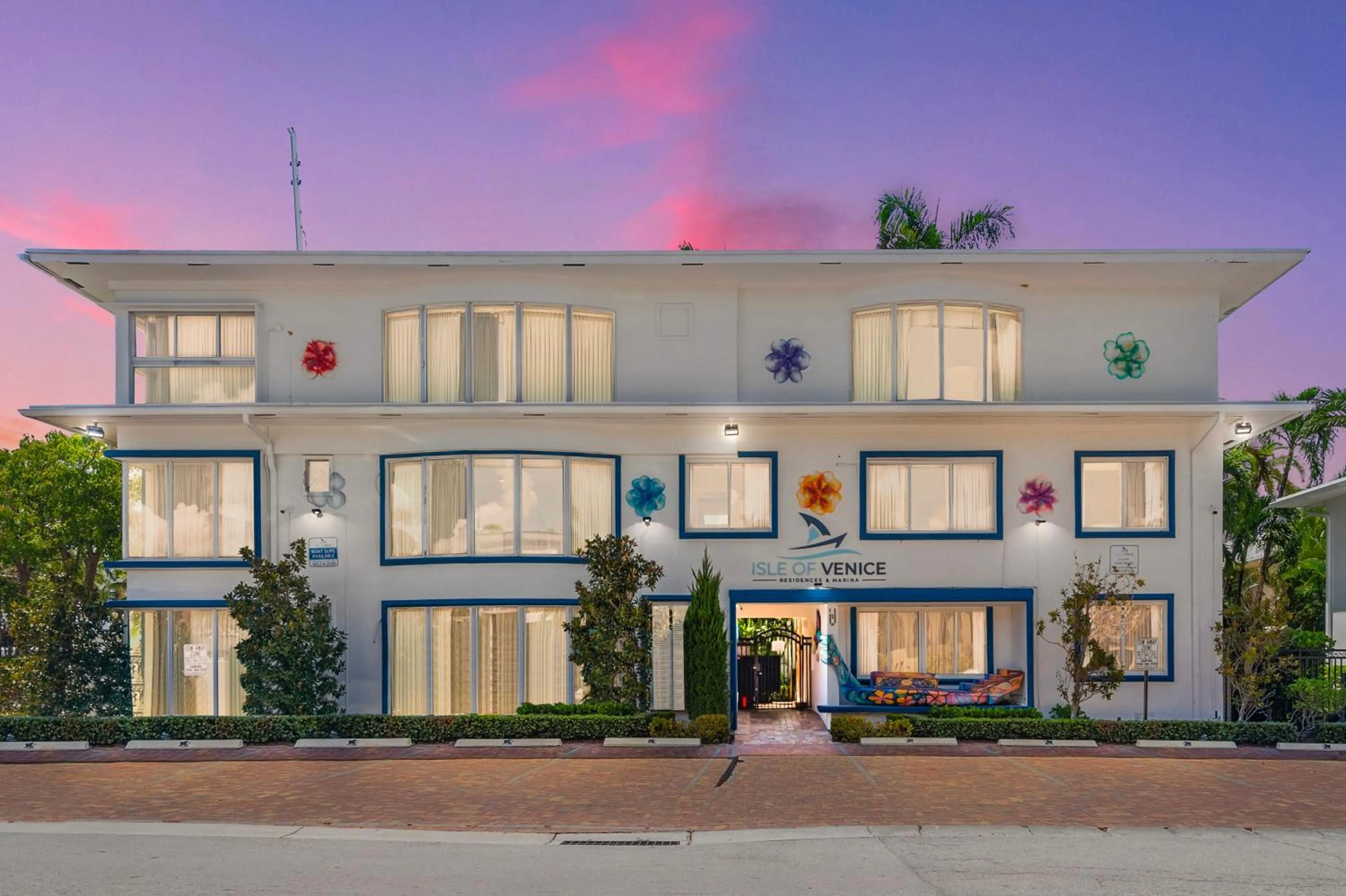 Property building in Isle of Venice Residence and Marina