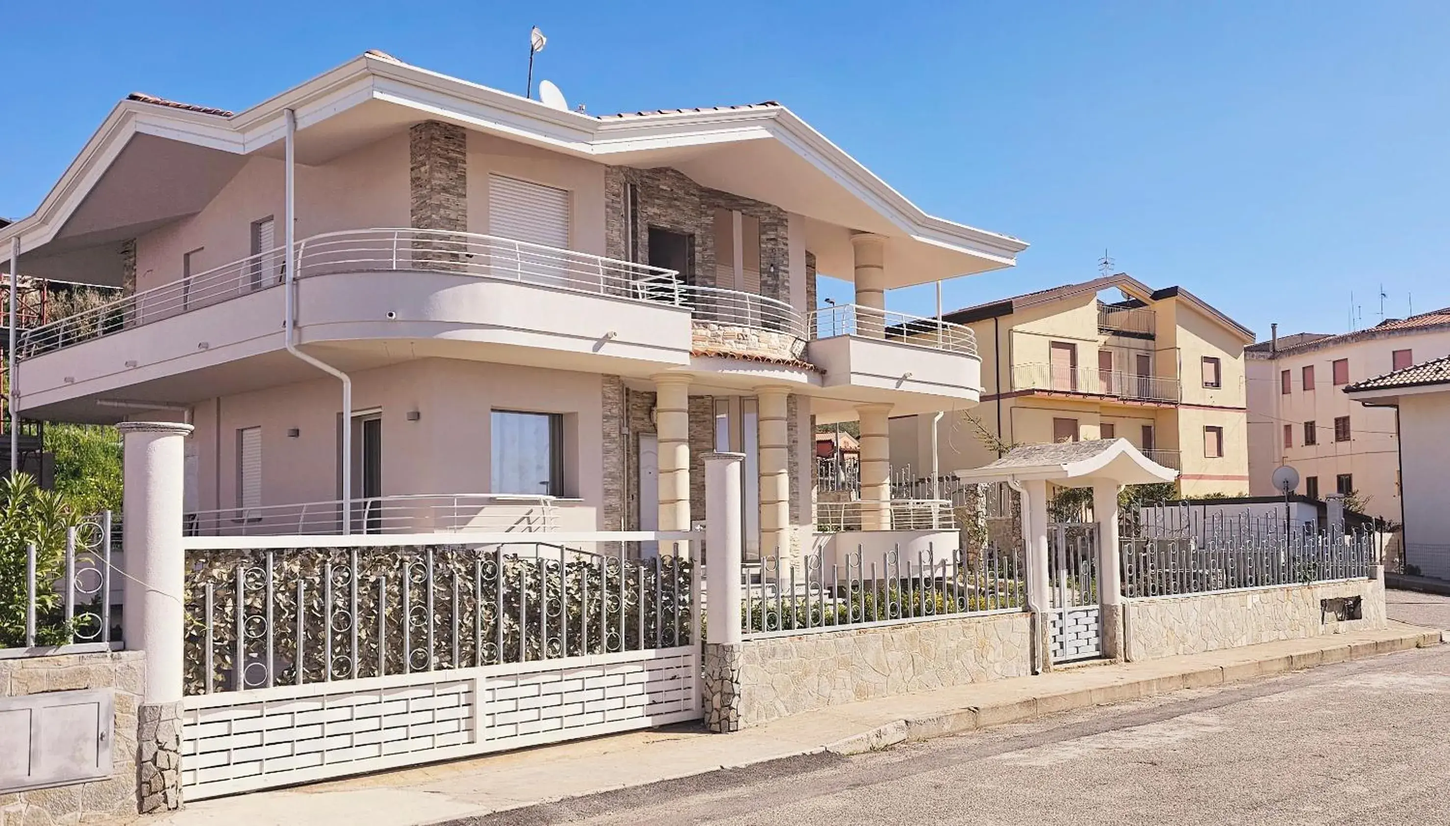 Grillo Superior Apartments - Enjoy Your Life! Grillo Superior Apartments - Enjoy Your Life!