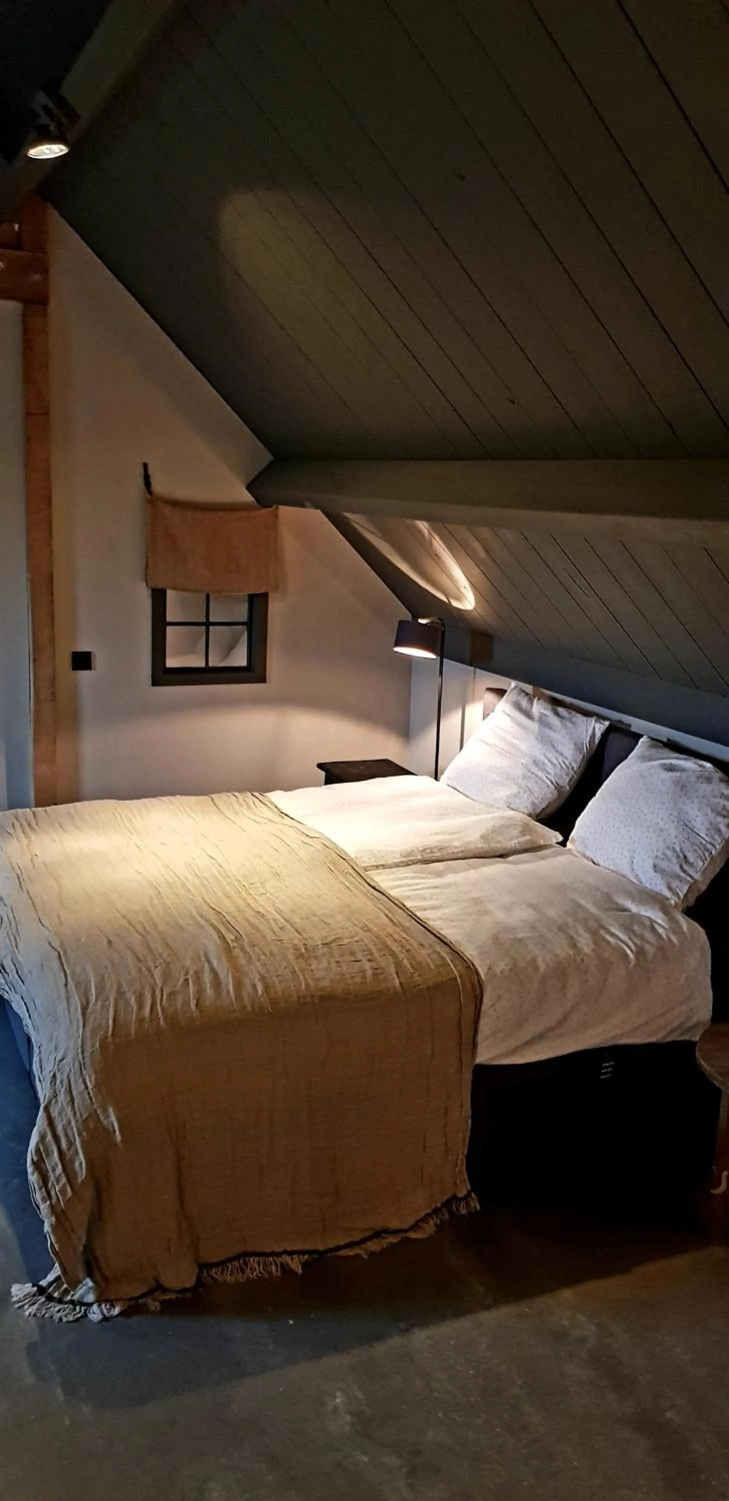 Bedroom, Bed in Erve Jonkerhoeve