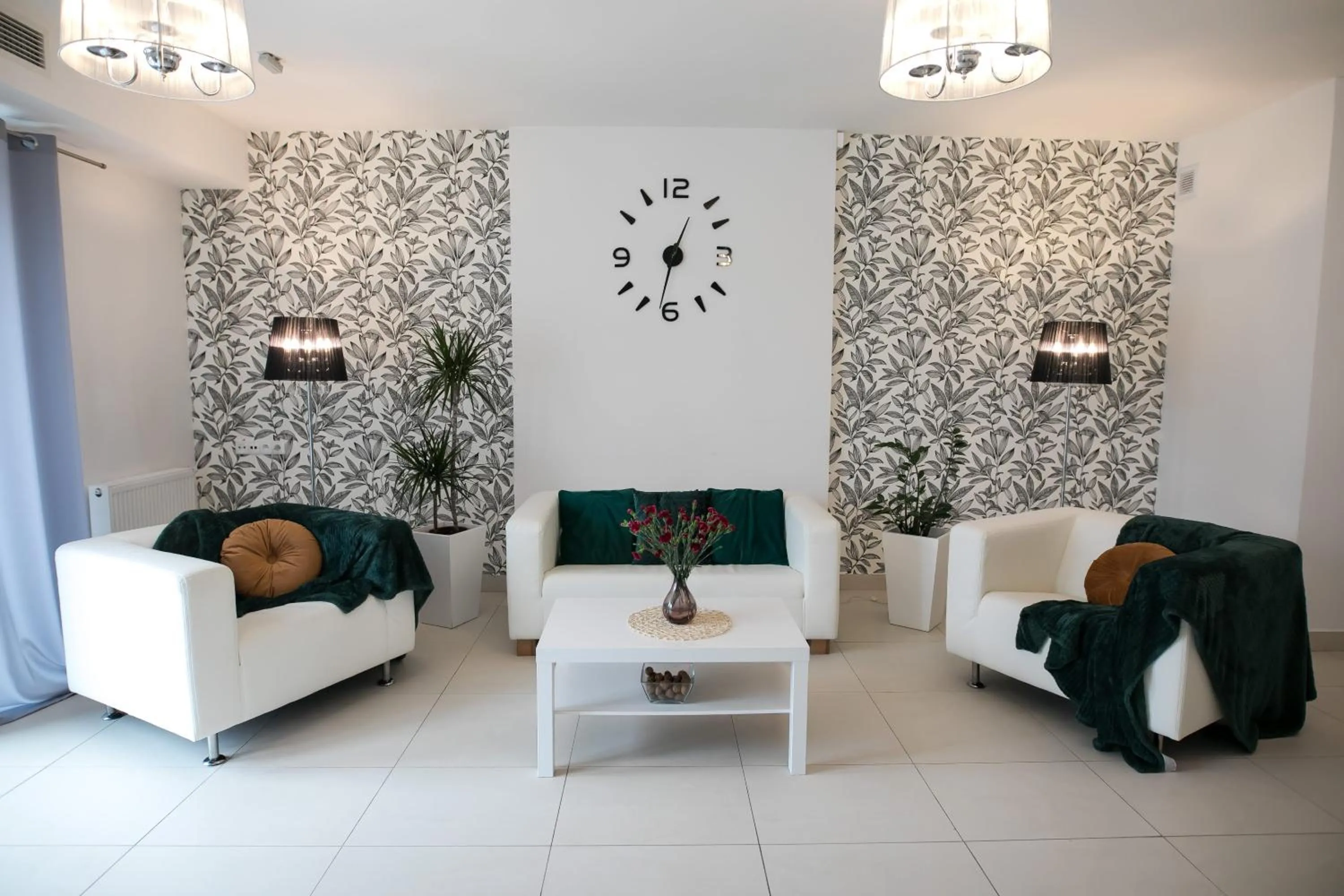 Seating area in Rezydencja Margonin