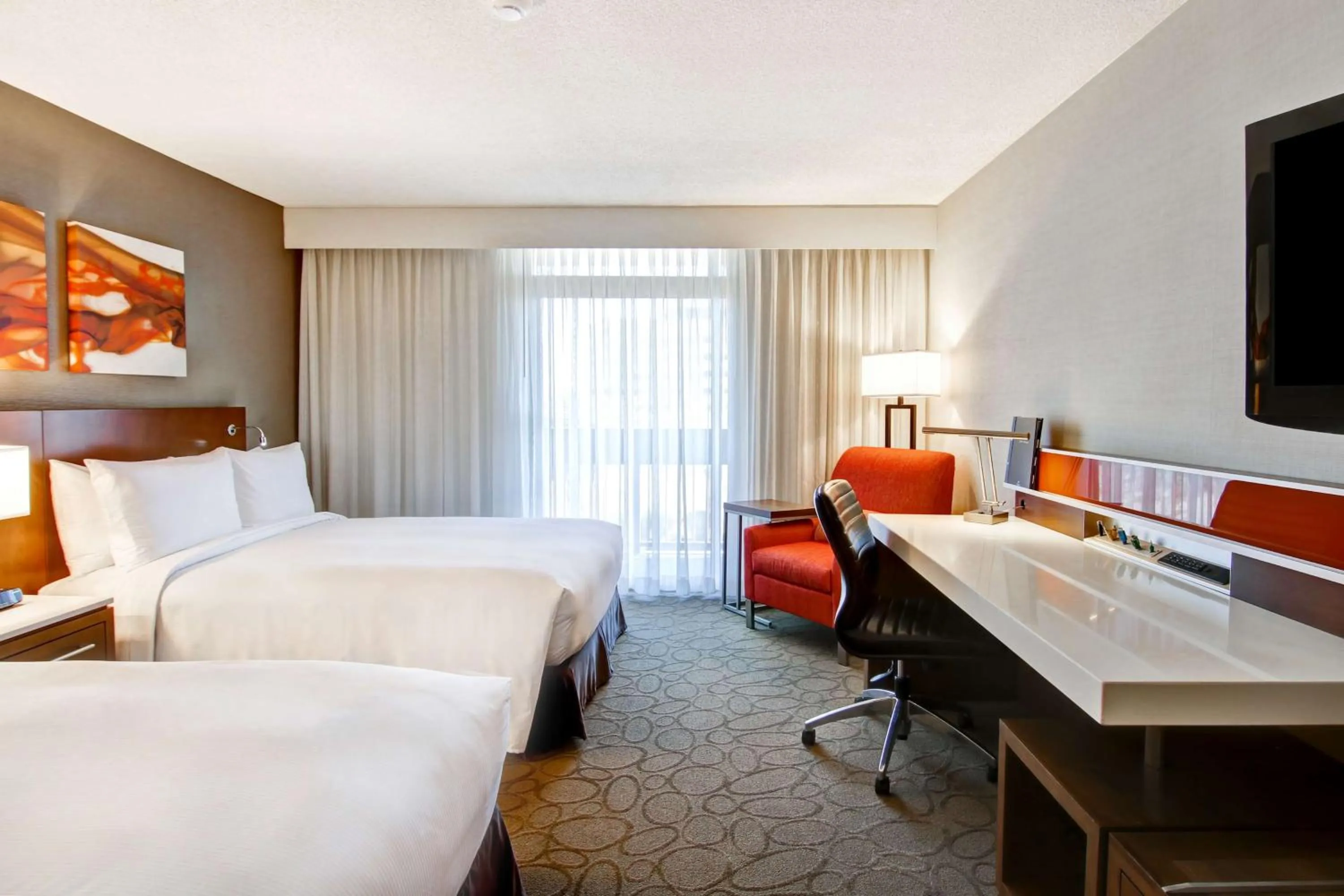 Bedroom, Bed in Hilton Mississauga/Meadowvale