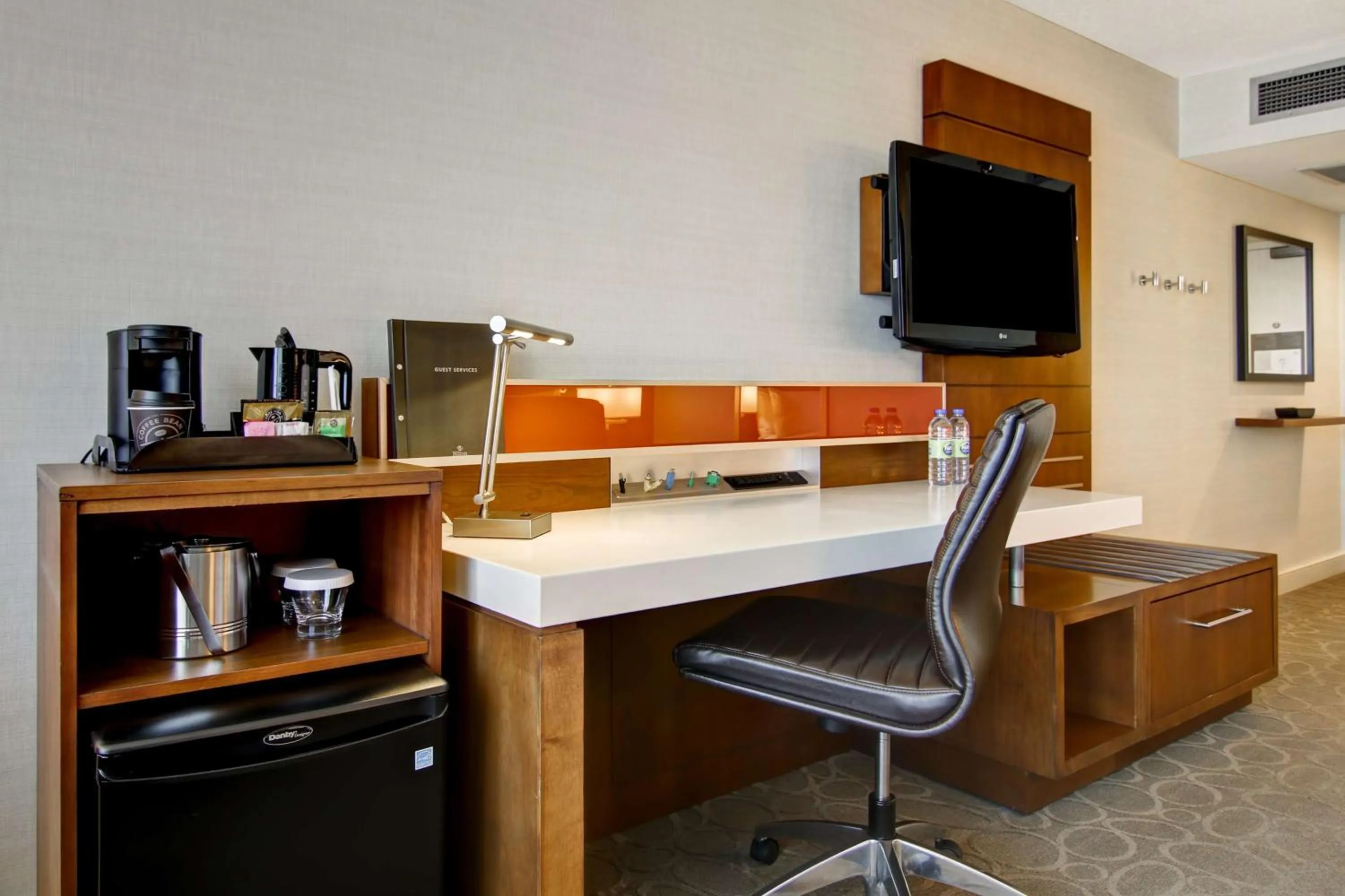 Bedroom in Hilton Mississauga/Meadowvale