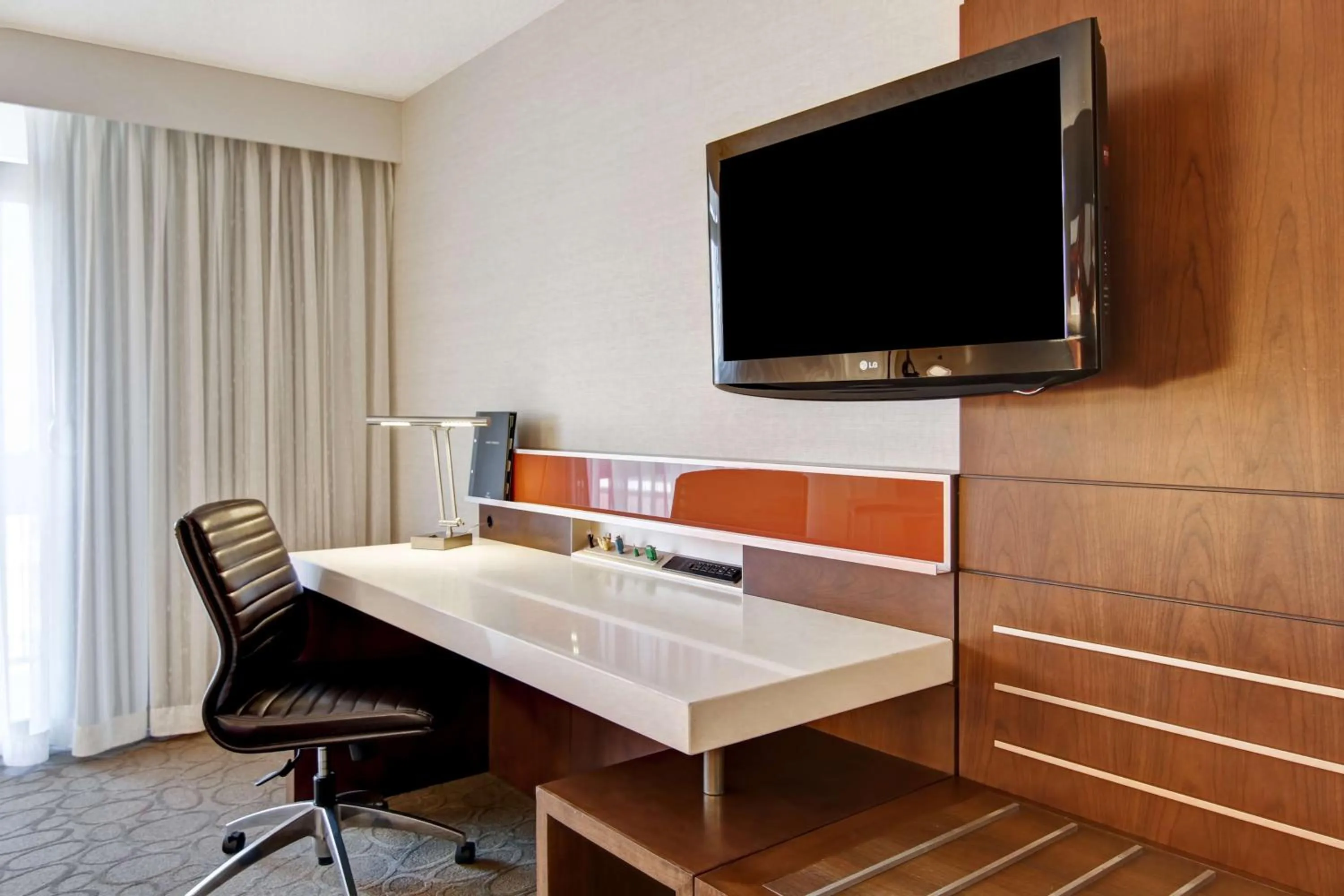 Bedroom in Hilton Mississauga/Meadowvale