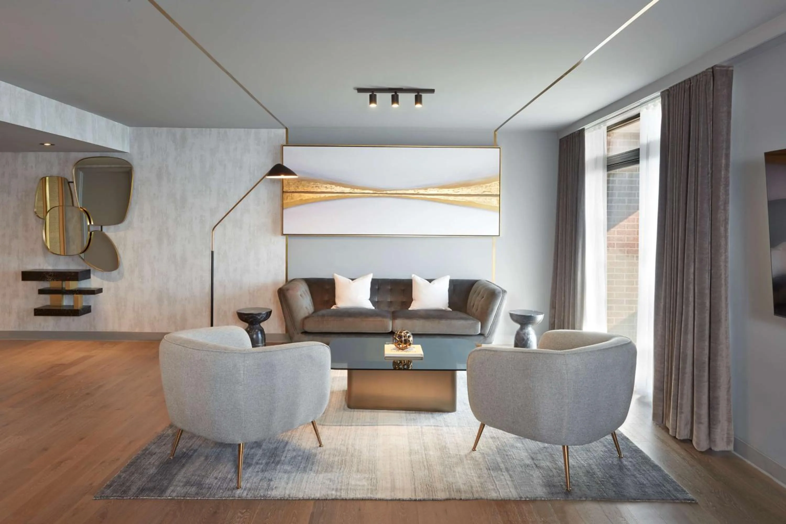 Living room in Hilton Mississauga/Meadowvale