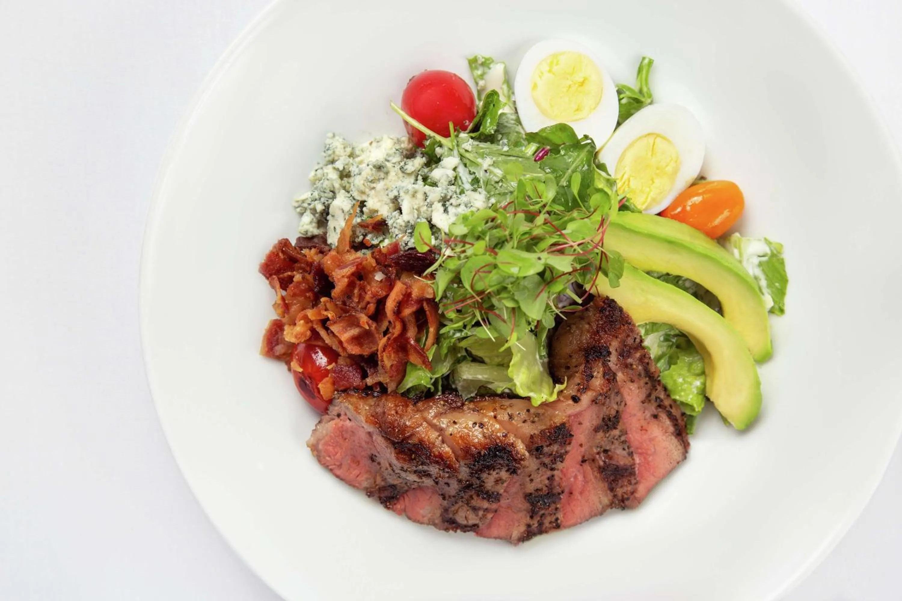 Dining area in Hilton Mississauga/Meadowvale