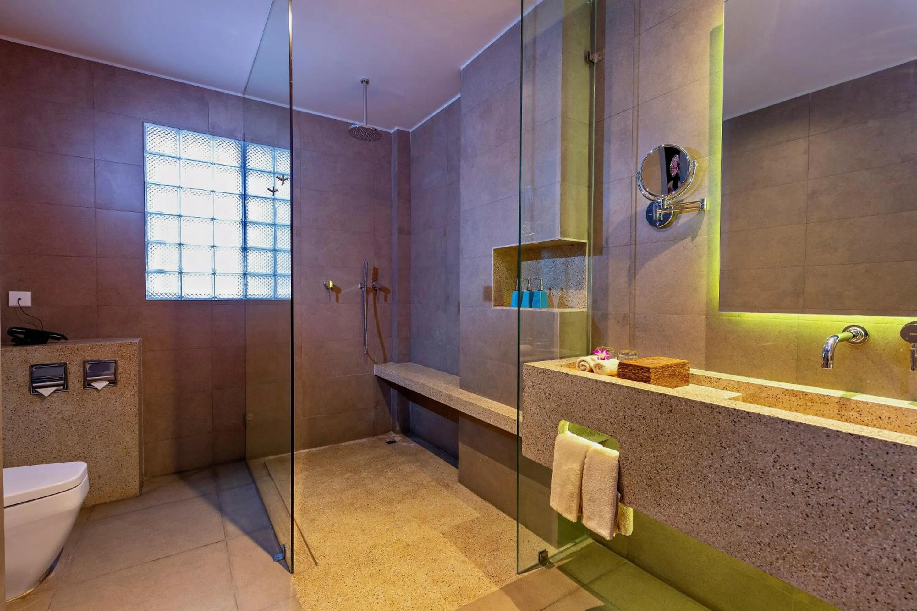 Bathroom in Indra Hotel