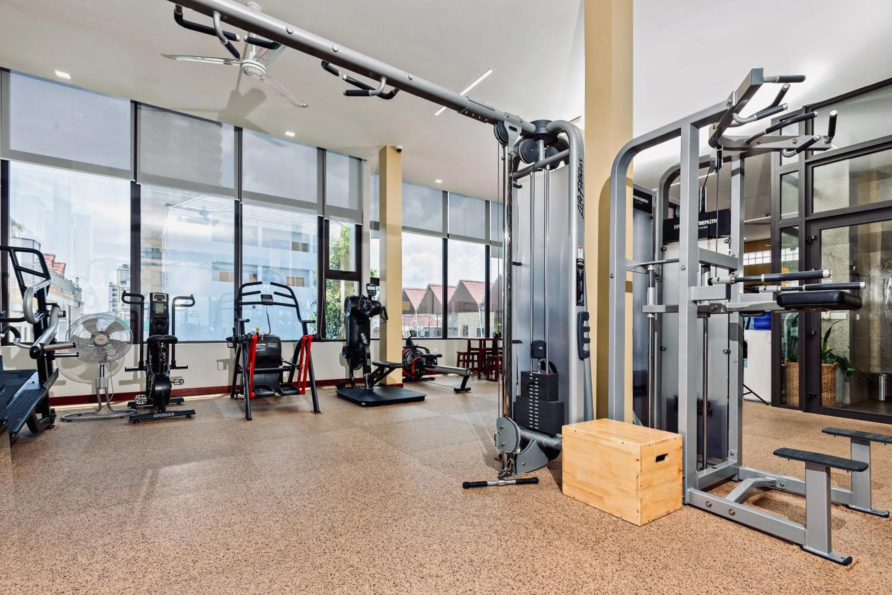 Fitness centre/facilities in Indra Hotel