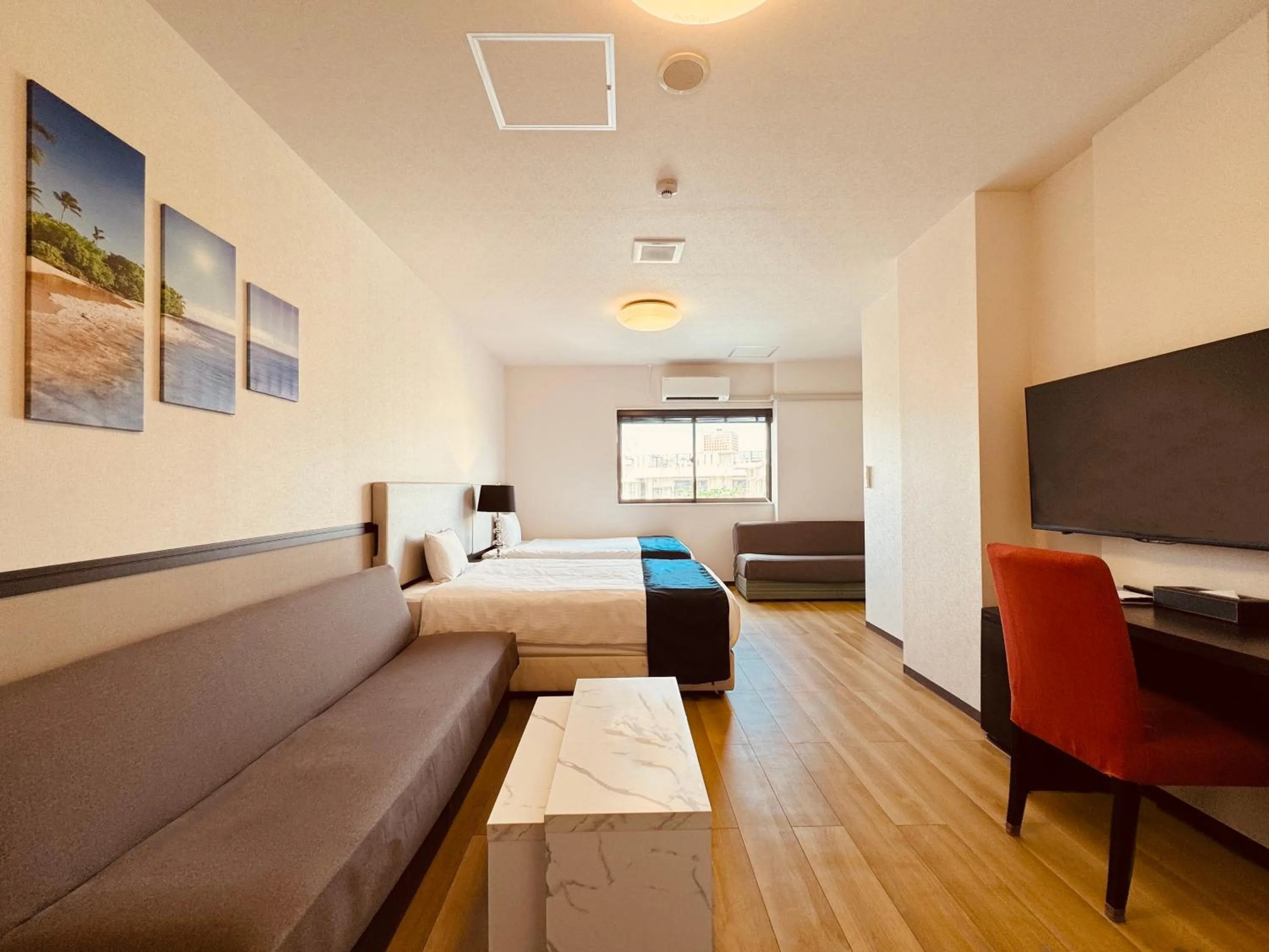 Bed in Phoenix Park Hotel