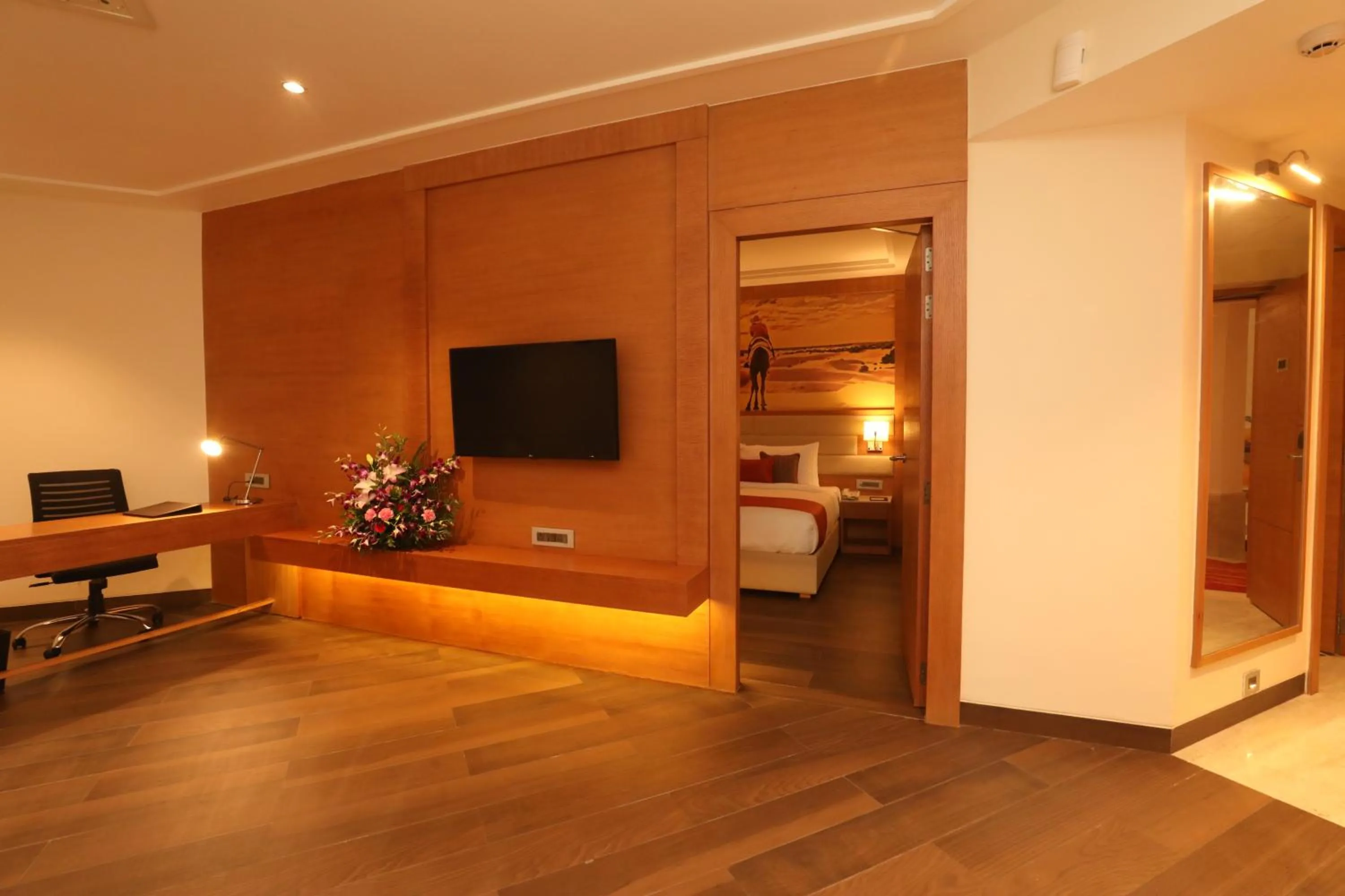 Living room, Bed in Regenta Central Udaipur, Court Circle