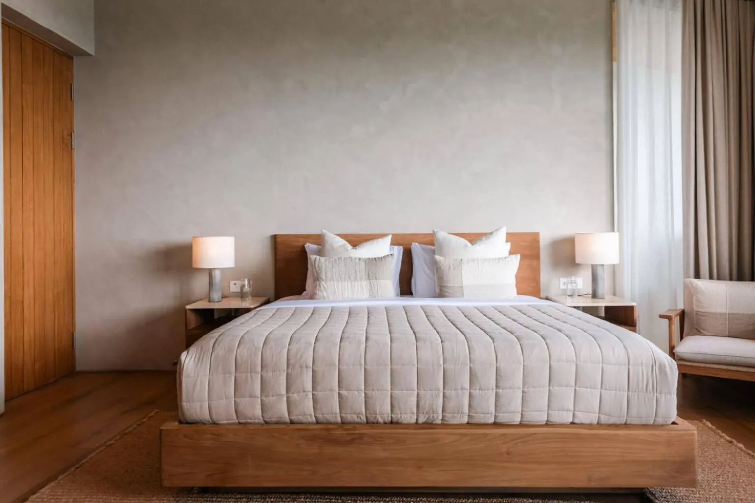 Bedroom, Bed in Tampah Hills