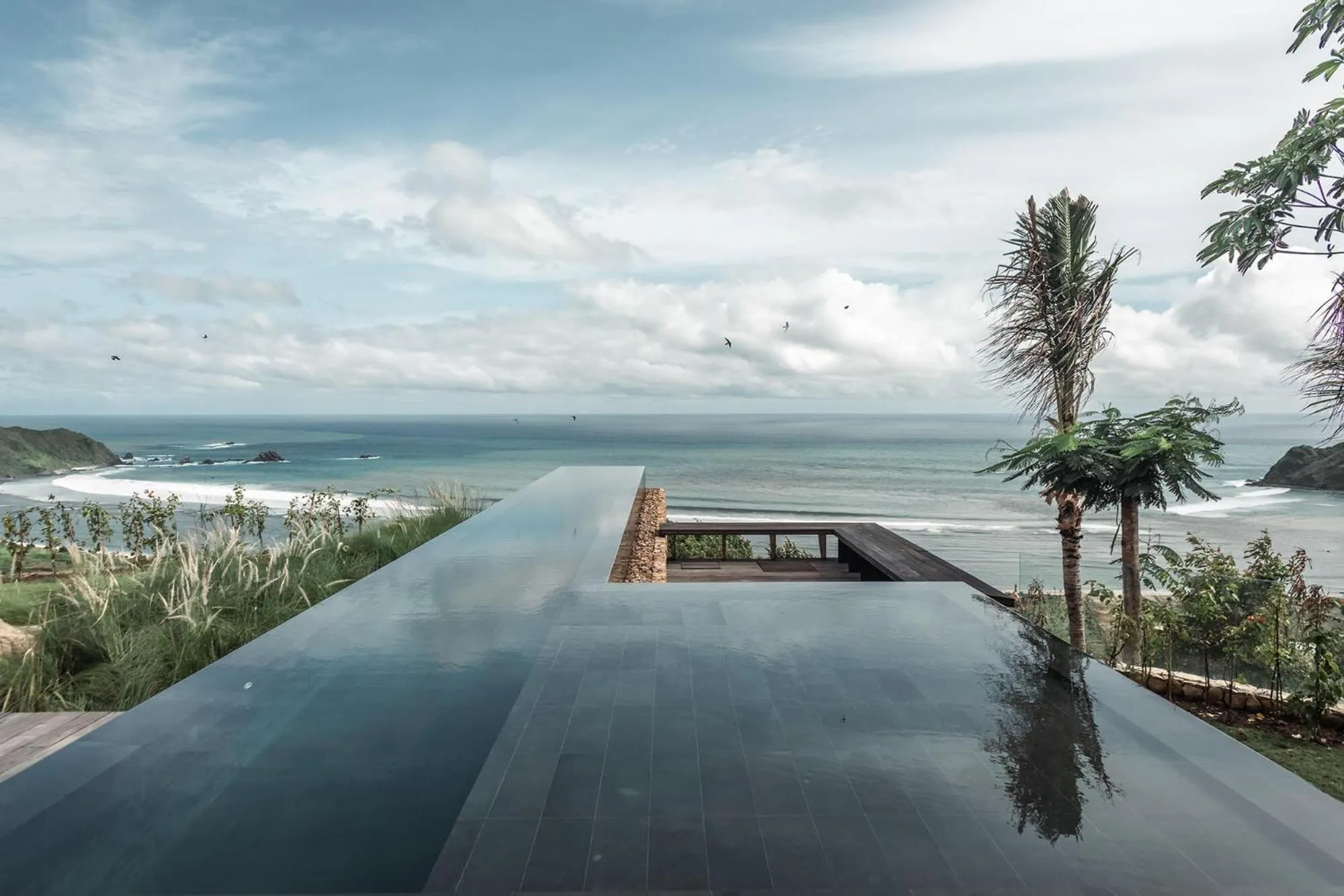 Swimming pool in Tampah Hills